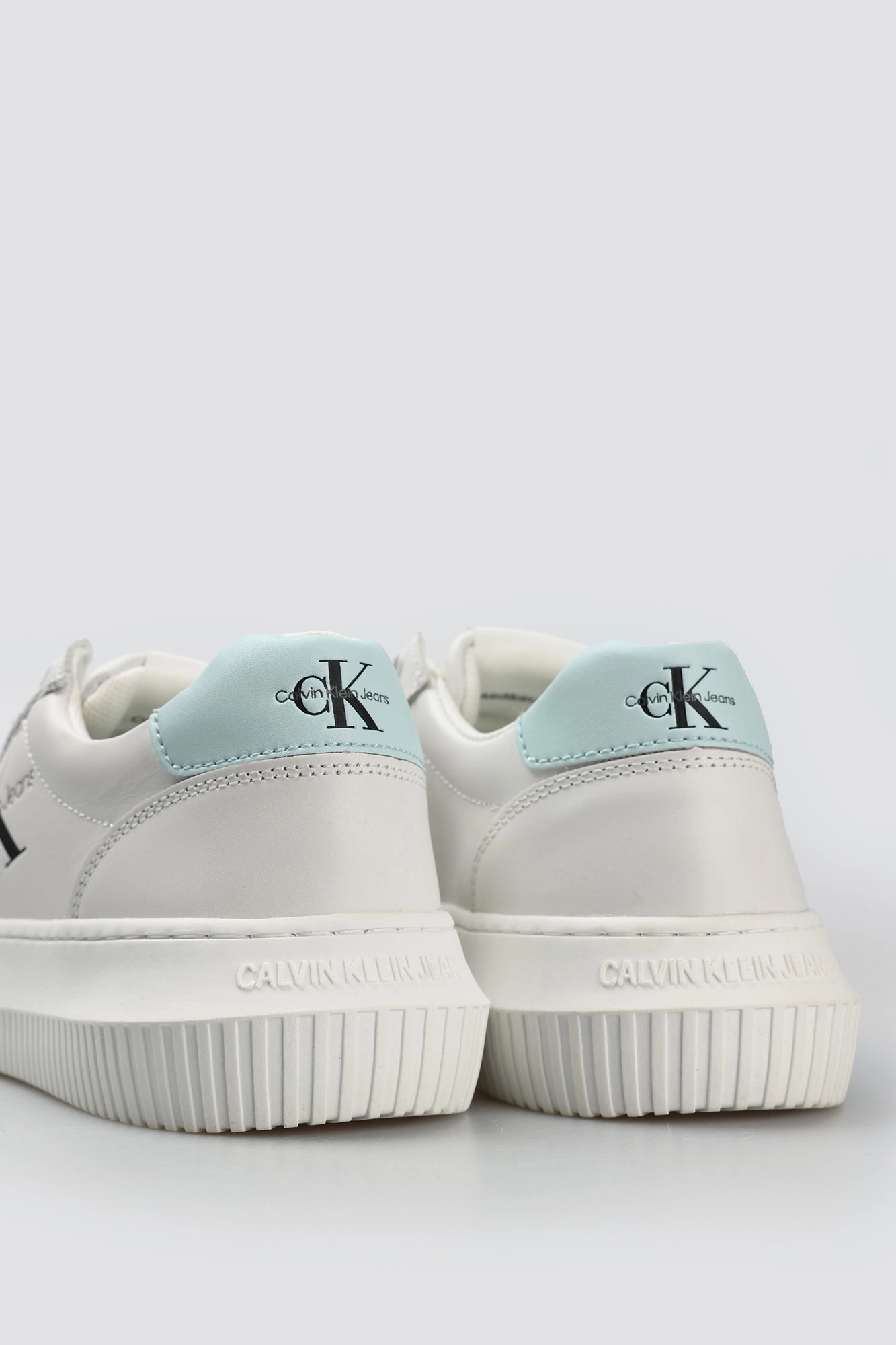 Calvin Klein Jeans YW0YW00823 0LF Med Online.ru