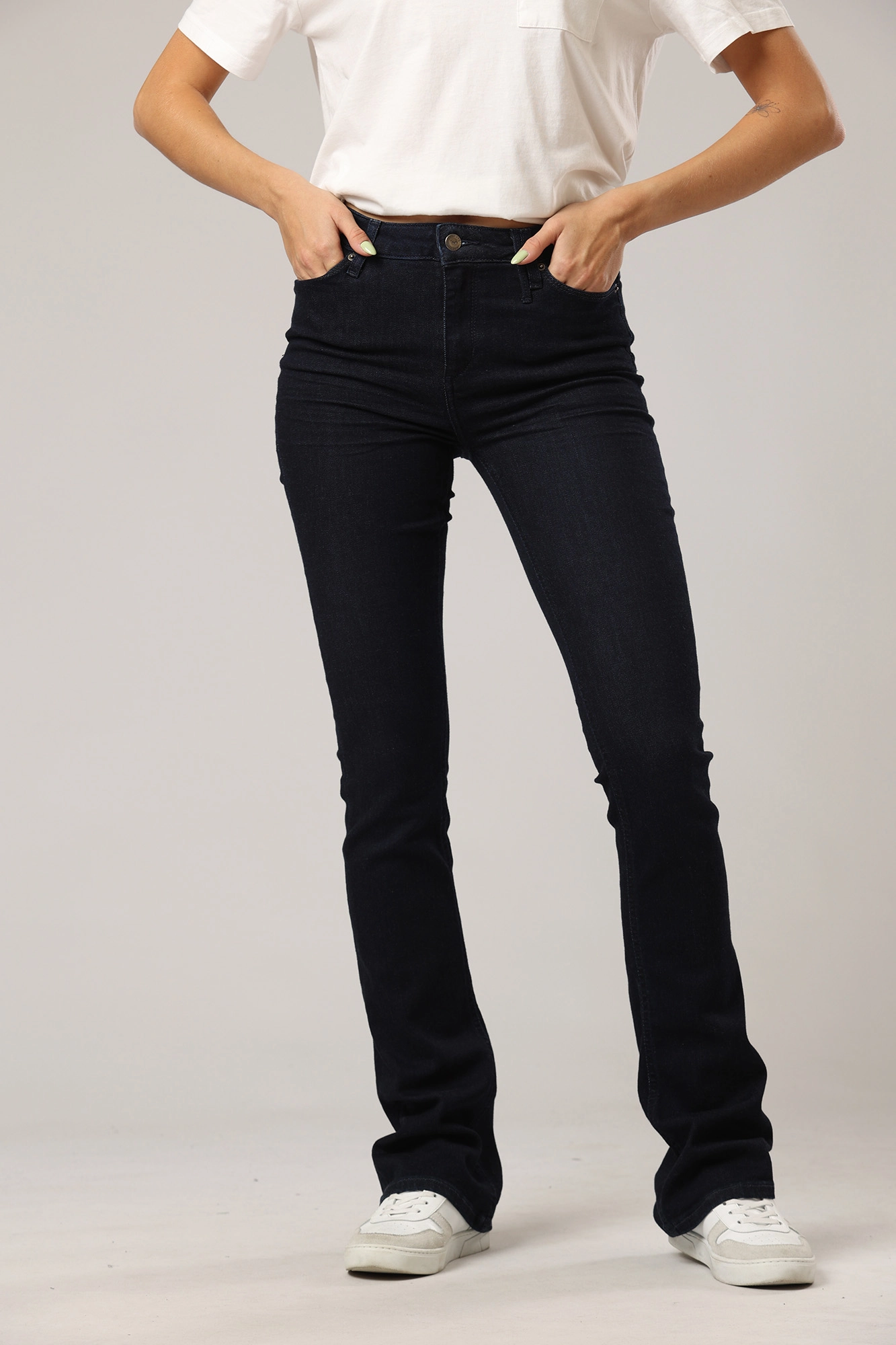 1012857-5000 джинсы june flared mustang 