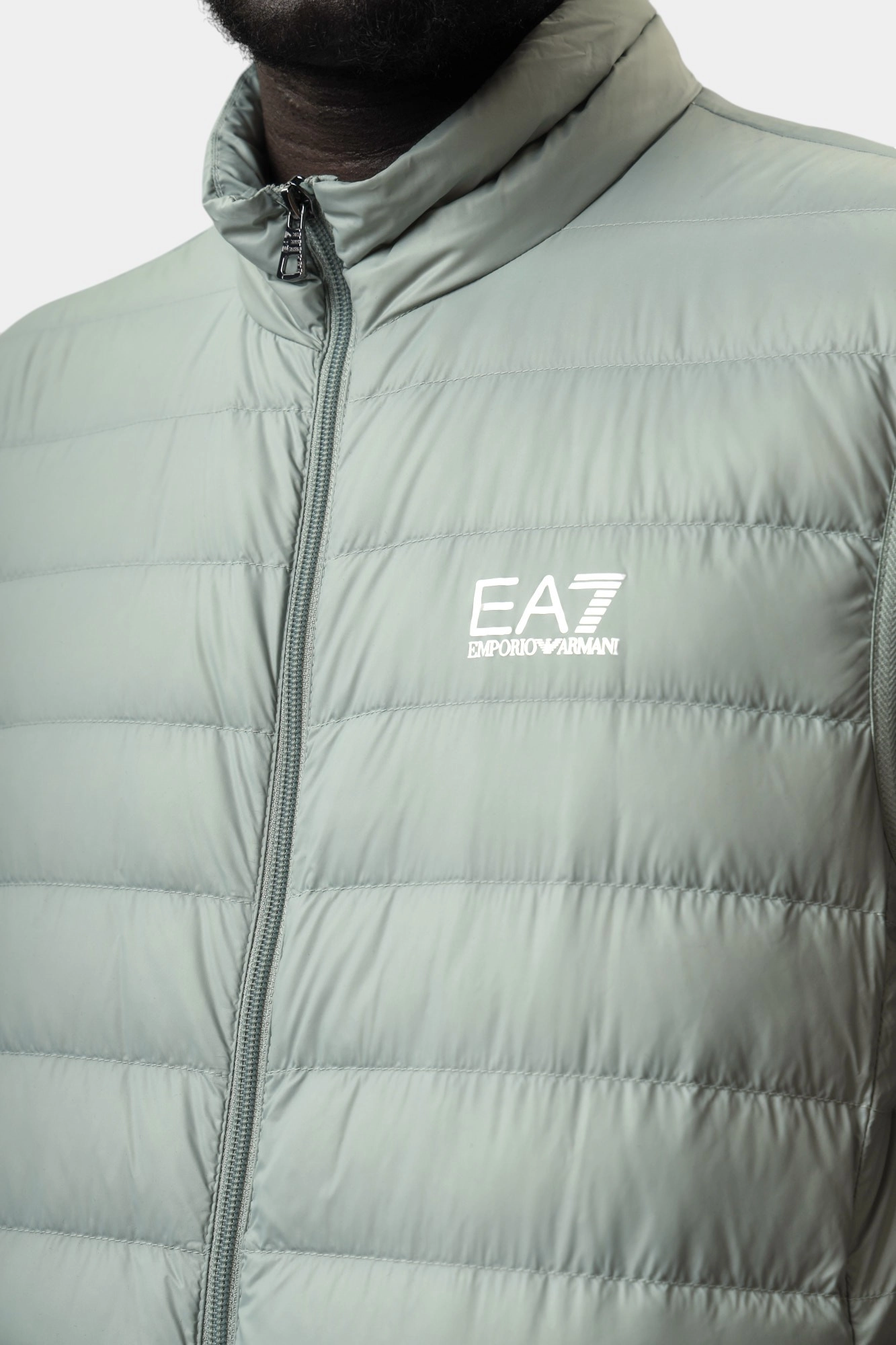 8NPQ06_PNGPZ Жилет EA7 Зеленый