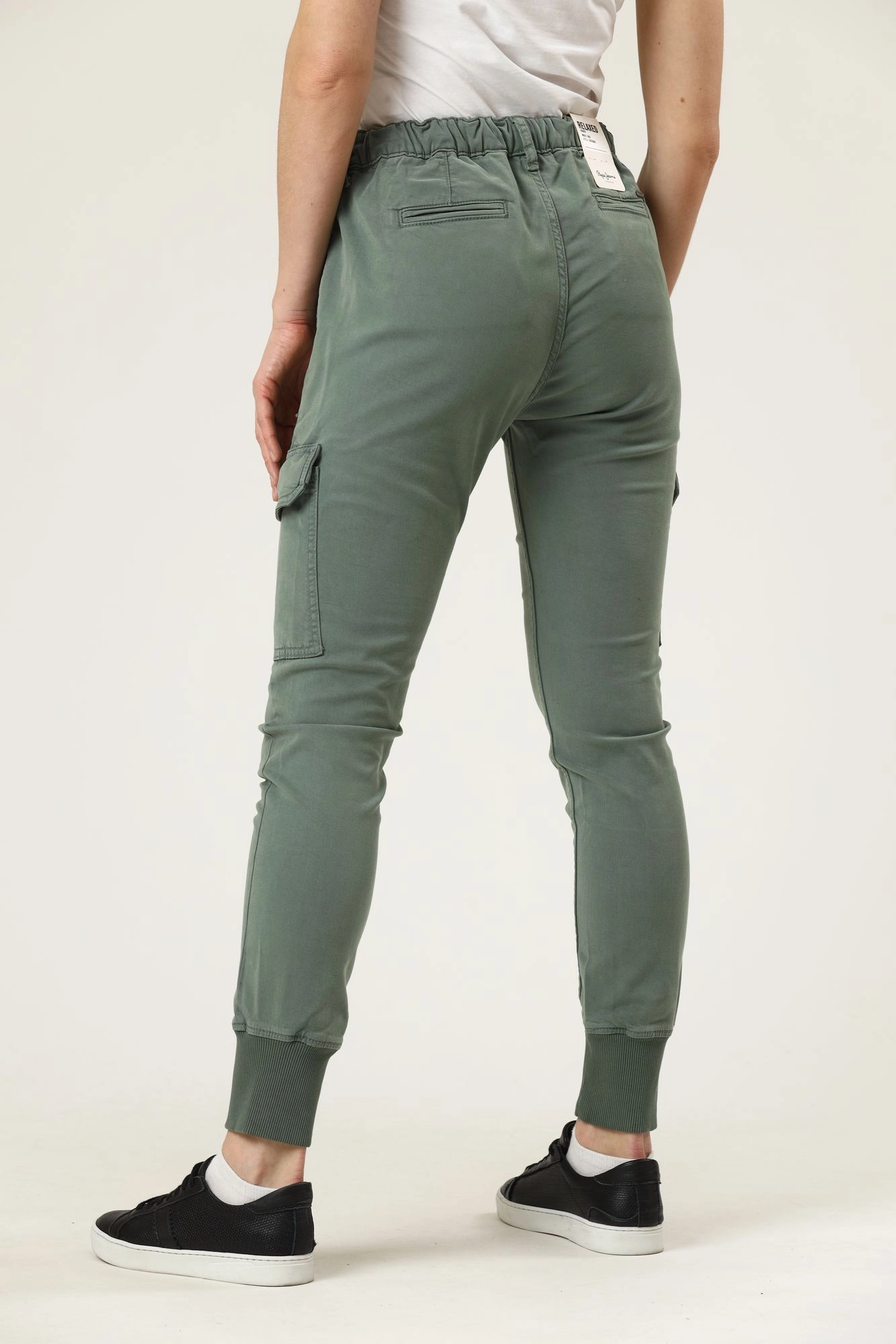 Kargo jeans price new arrivals