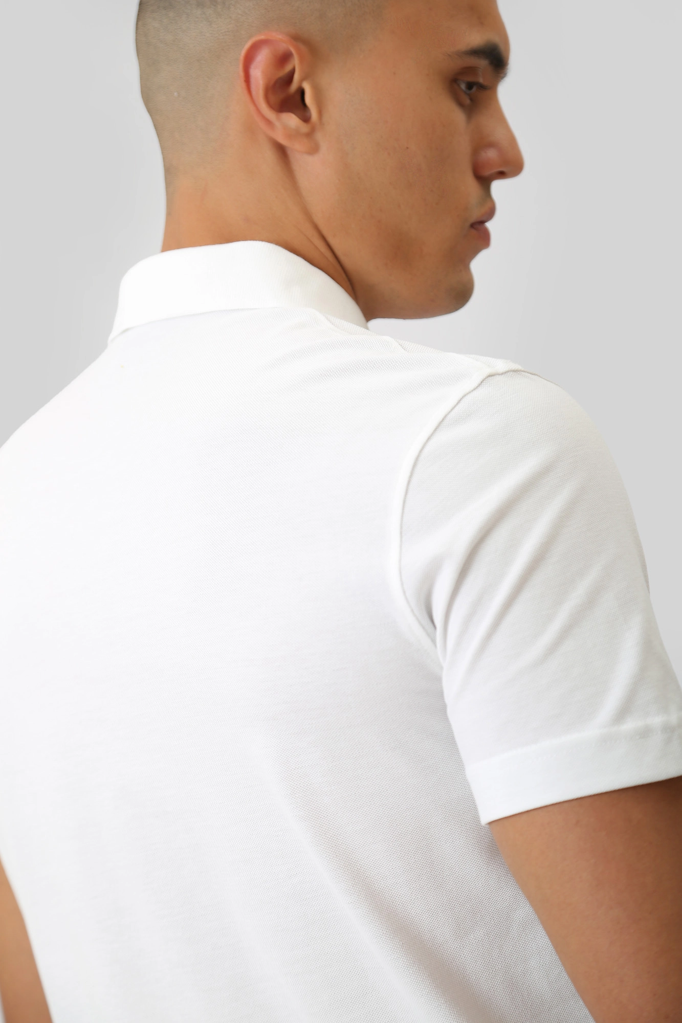 6RZFAA_ZJ3YZ Поло Armani Exchange Белый