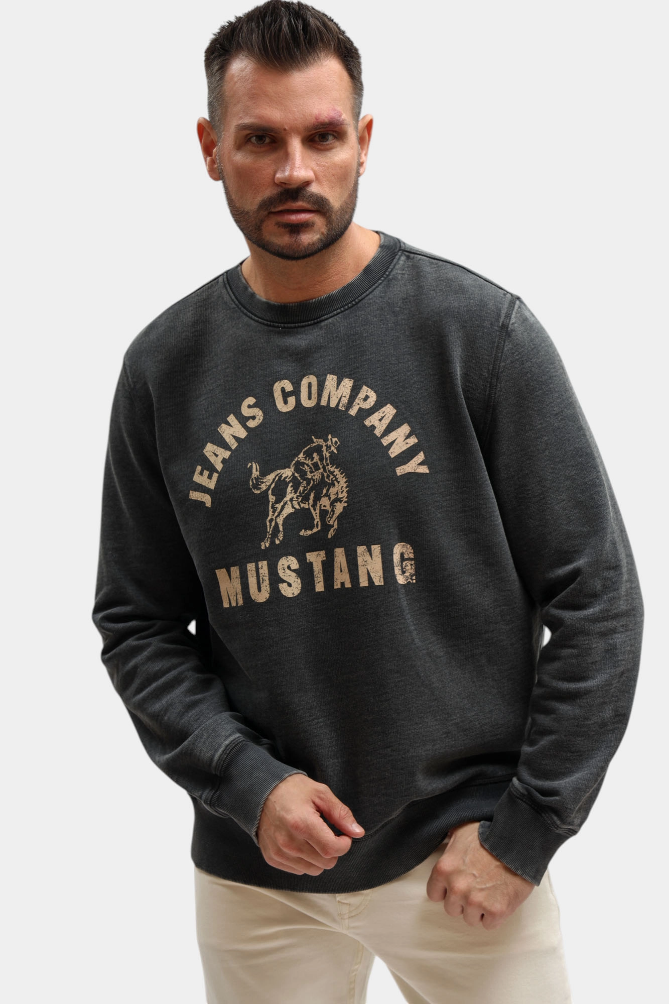 1017553 Свитшот Mustang Черный