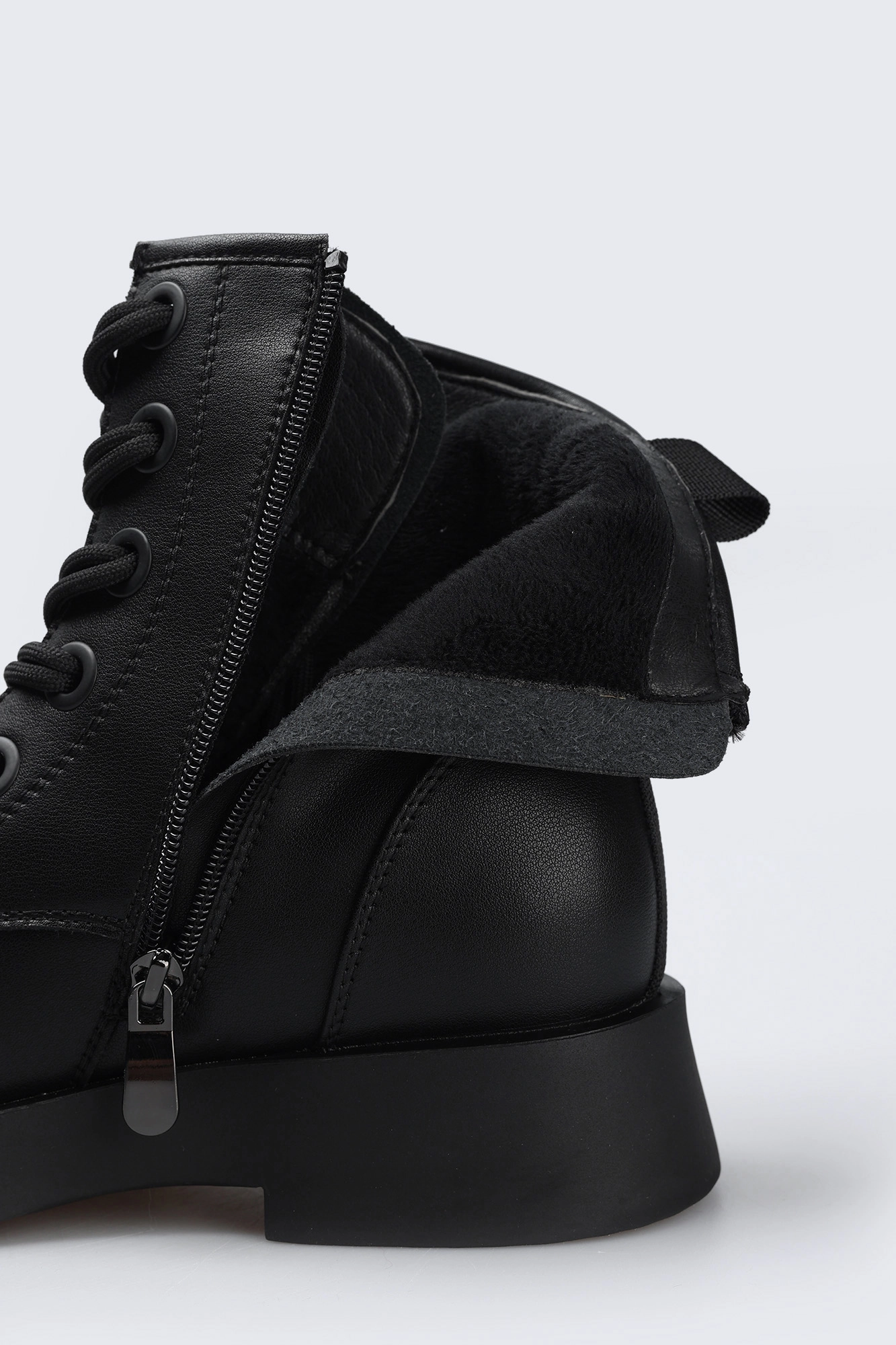 COBL14_297-Z26A-T_BLACK Ботинки Marc Cony Черный