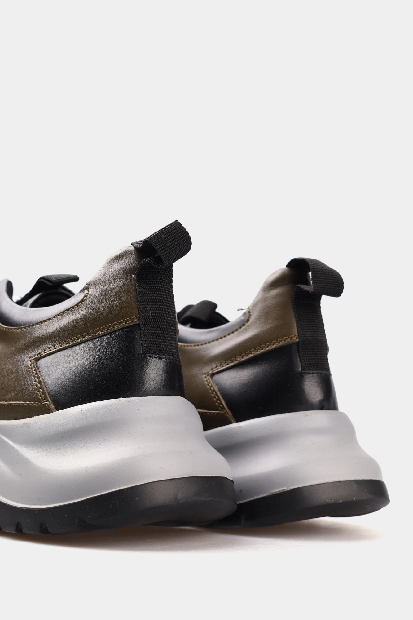 15-16450A172 Кроссовки Marc Cony Хаки