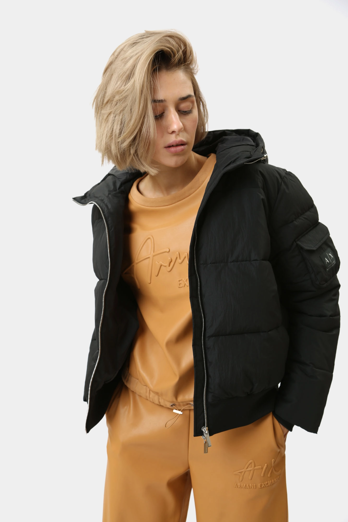 XW000033_AF10248 куртка пуховая armani exchange 