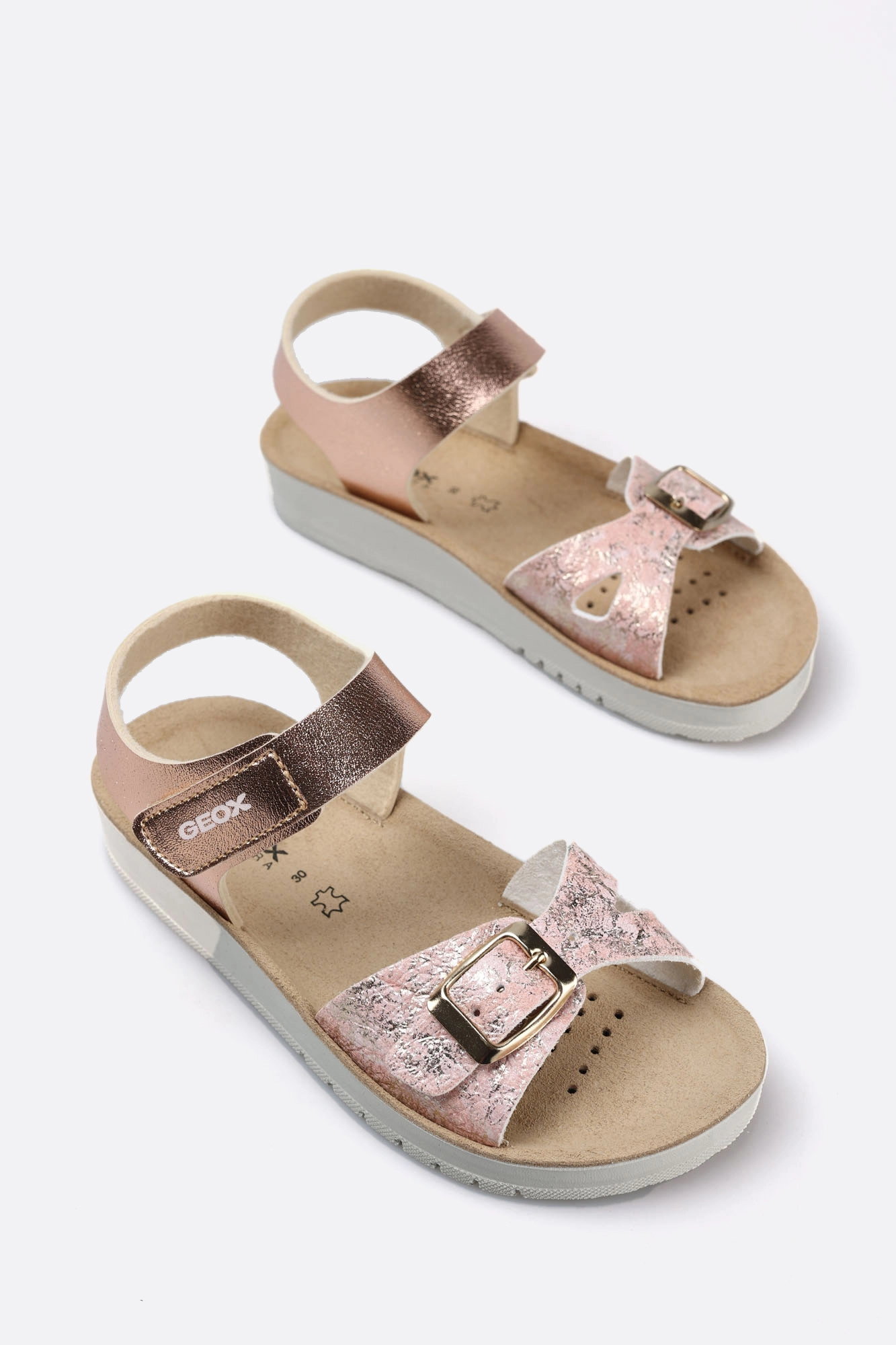 J15EAB0BNBL Сандалии Geox Розовый