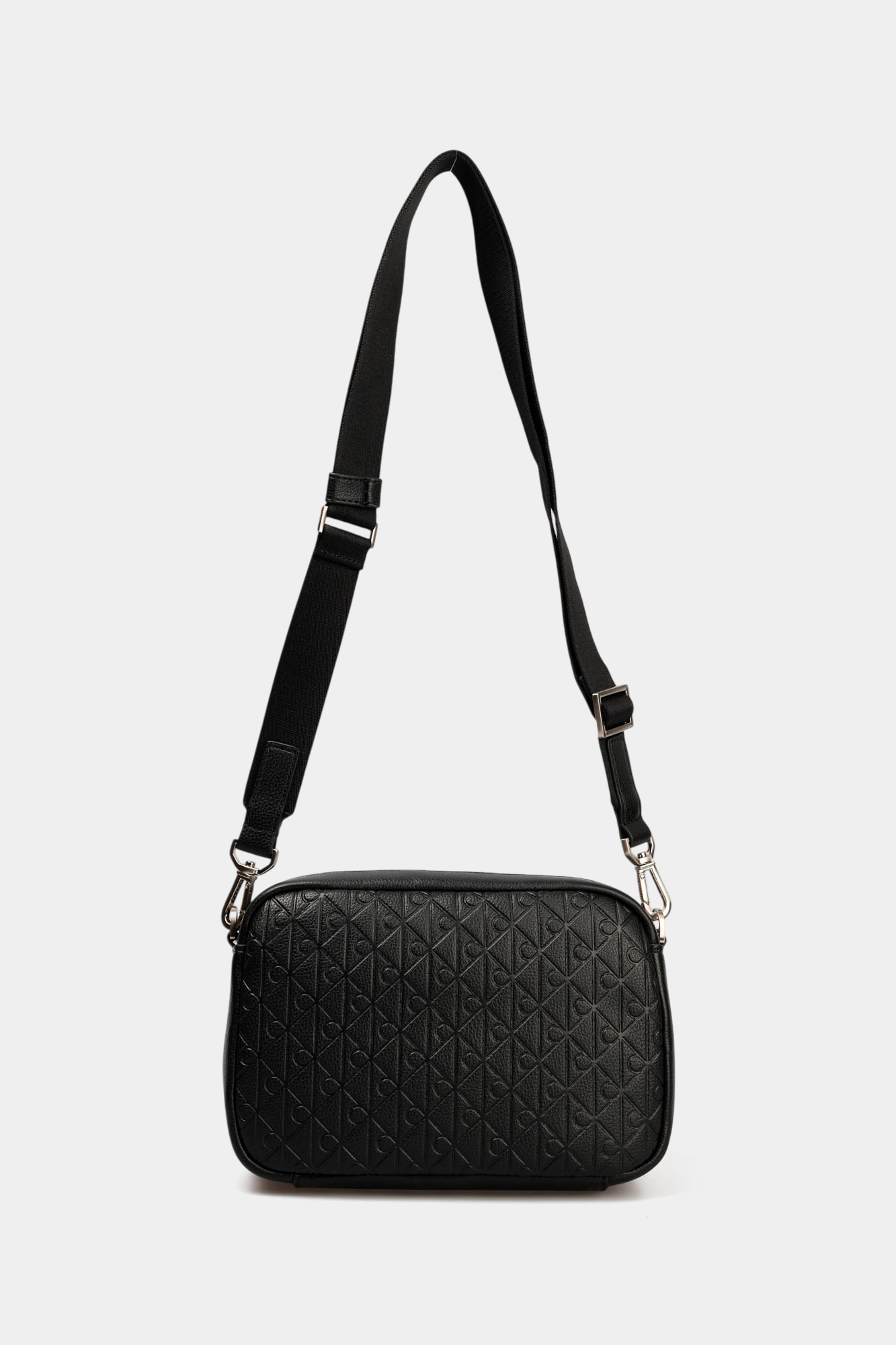 LV04D3203G Сумка Calvin Klein Jeans Черный