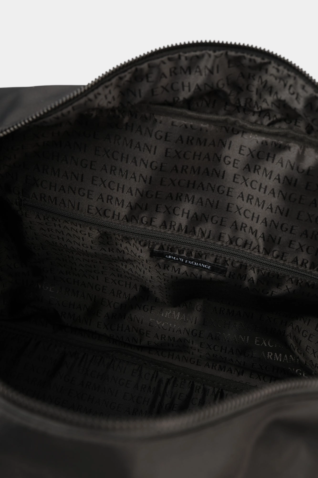 XM001650_AF17304 Сумка дорожная Armani Exchange Черный