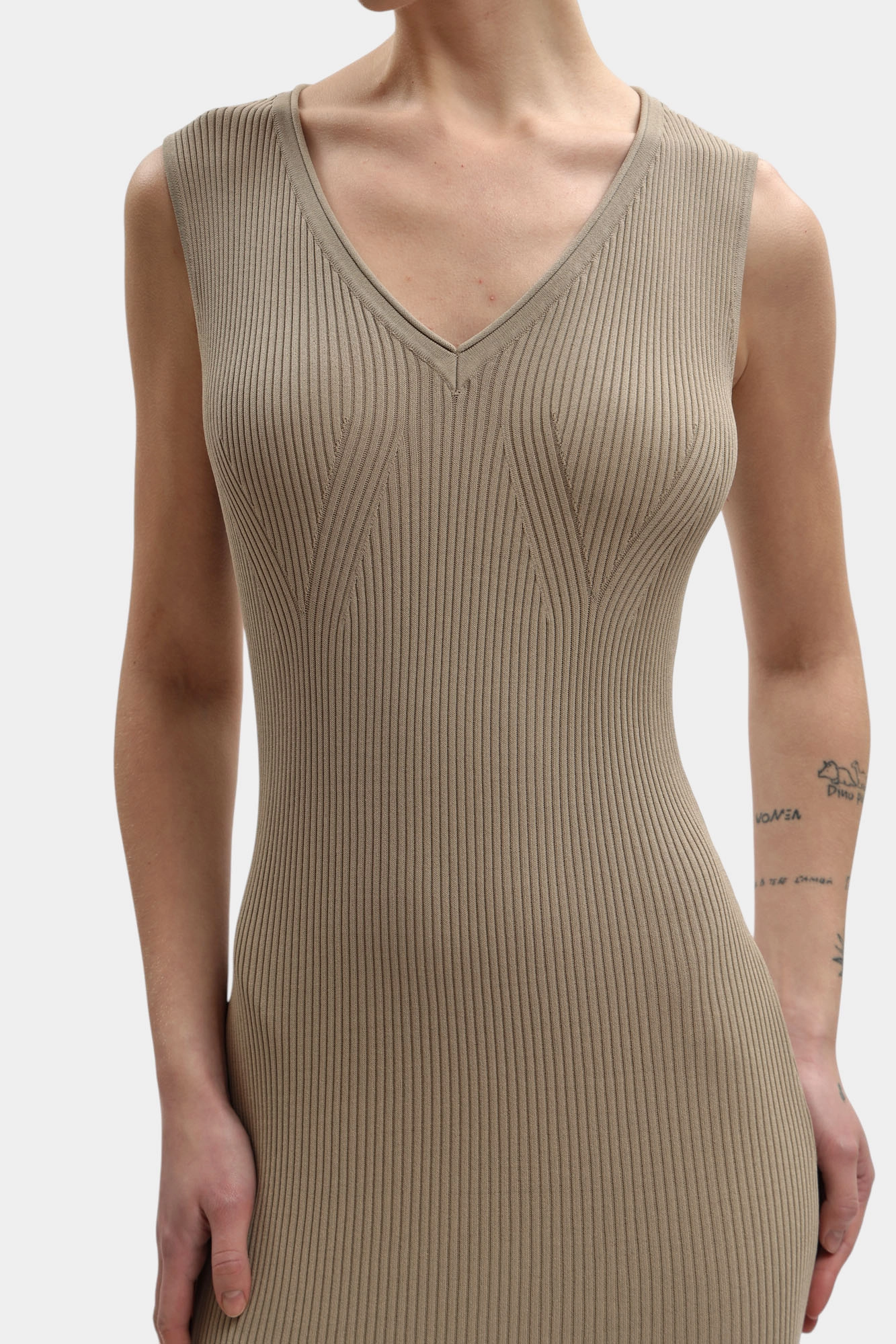 XW001900_AF10352 платье armani exchange 