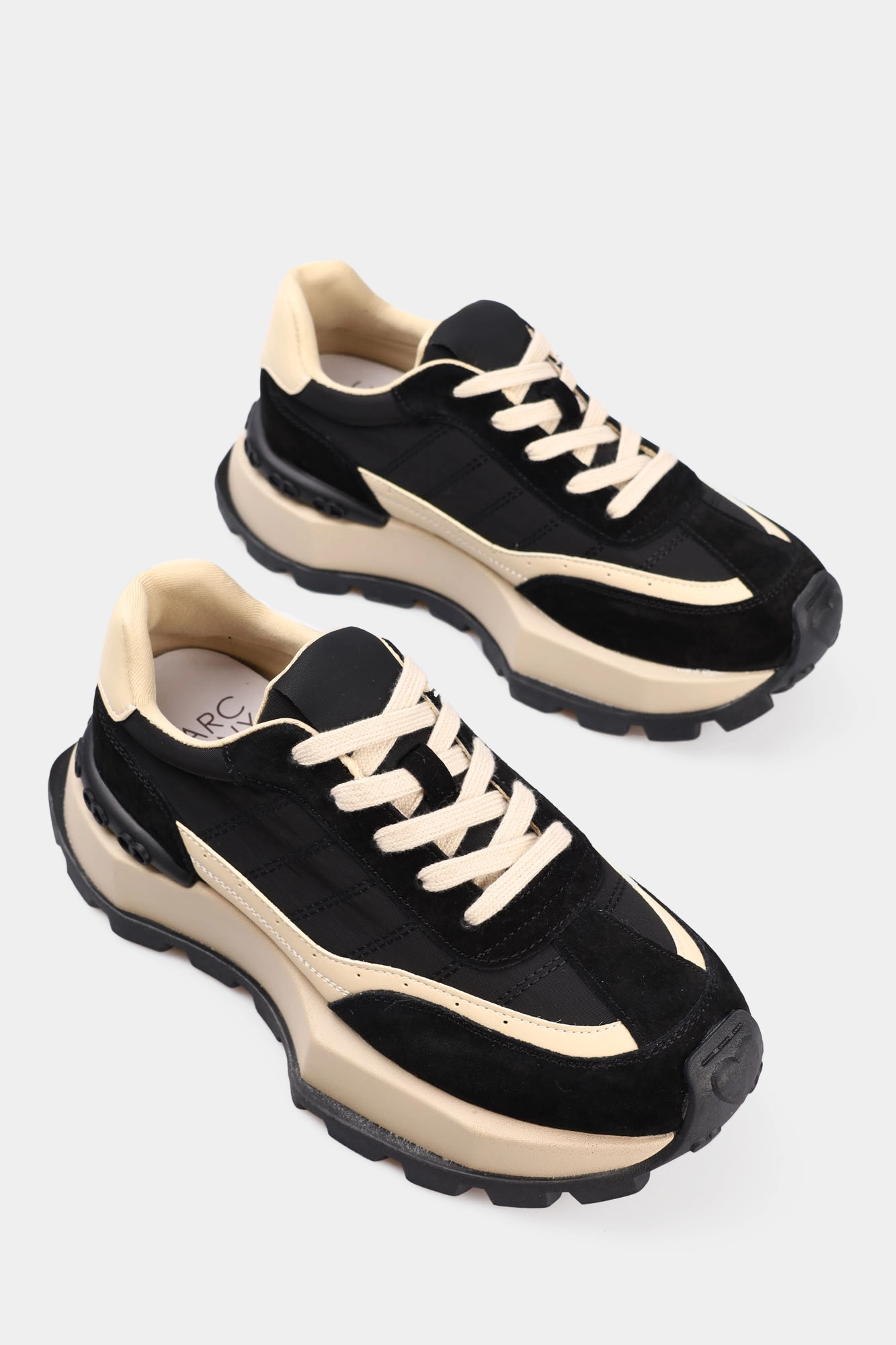 MC18469 Кроссовки Marc Cony Черный
