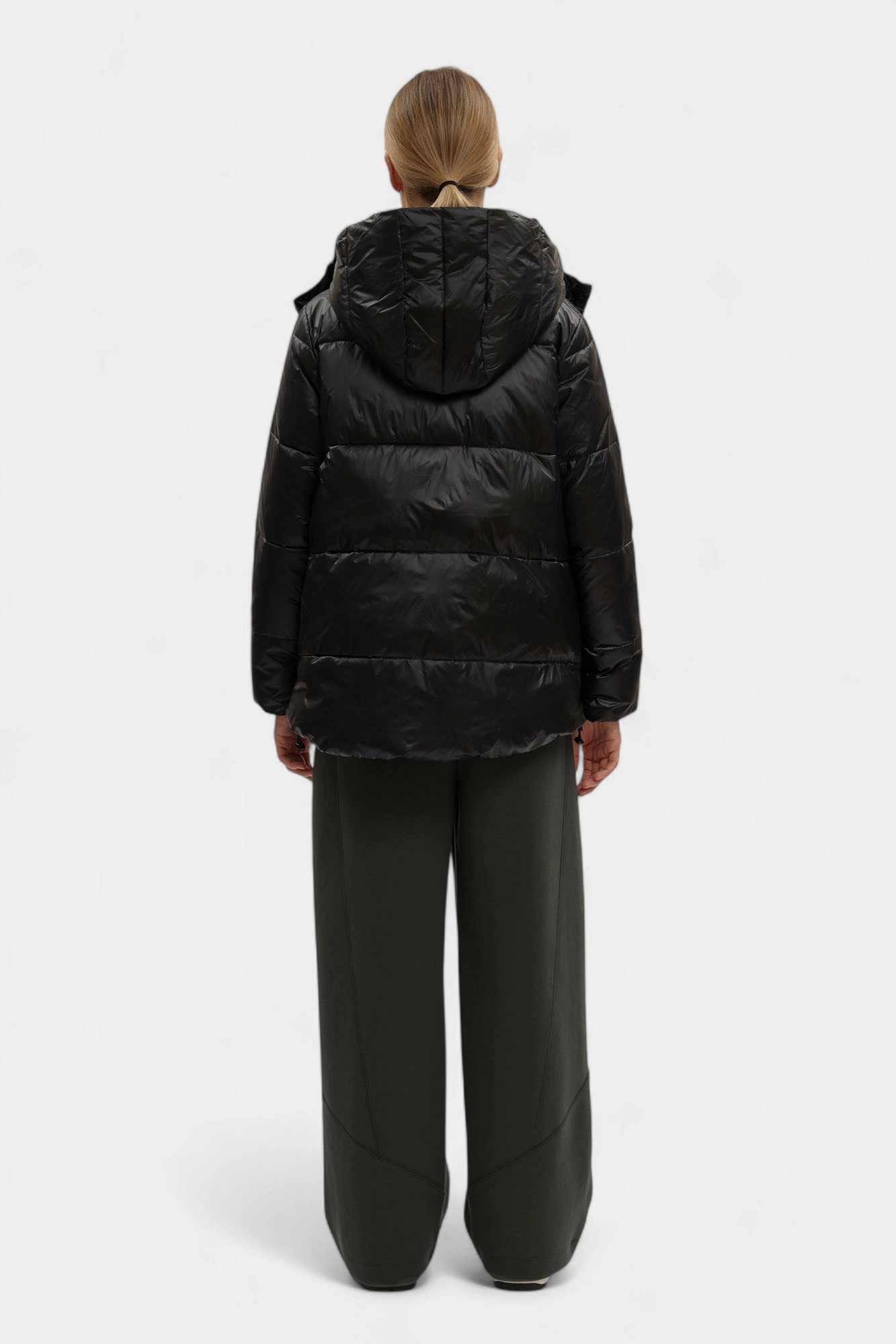 F010A000446N-WO804N34-08YN куртка пуховая trussardi 