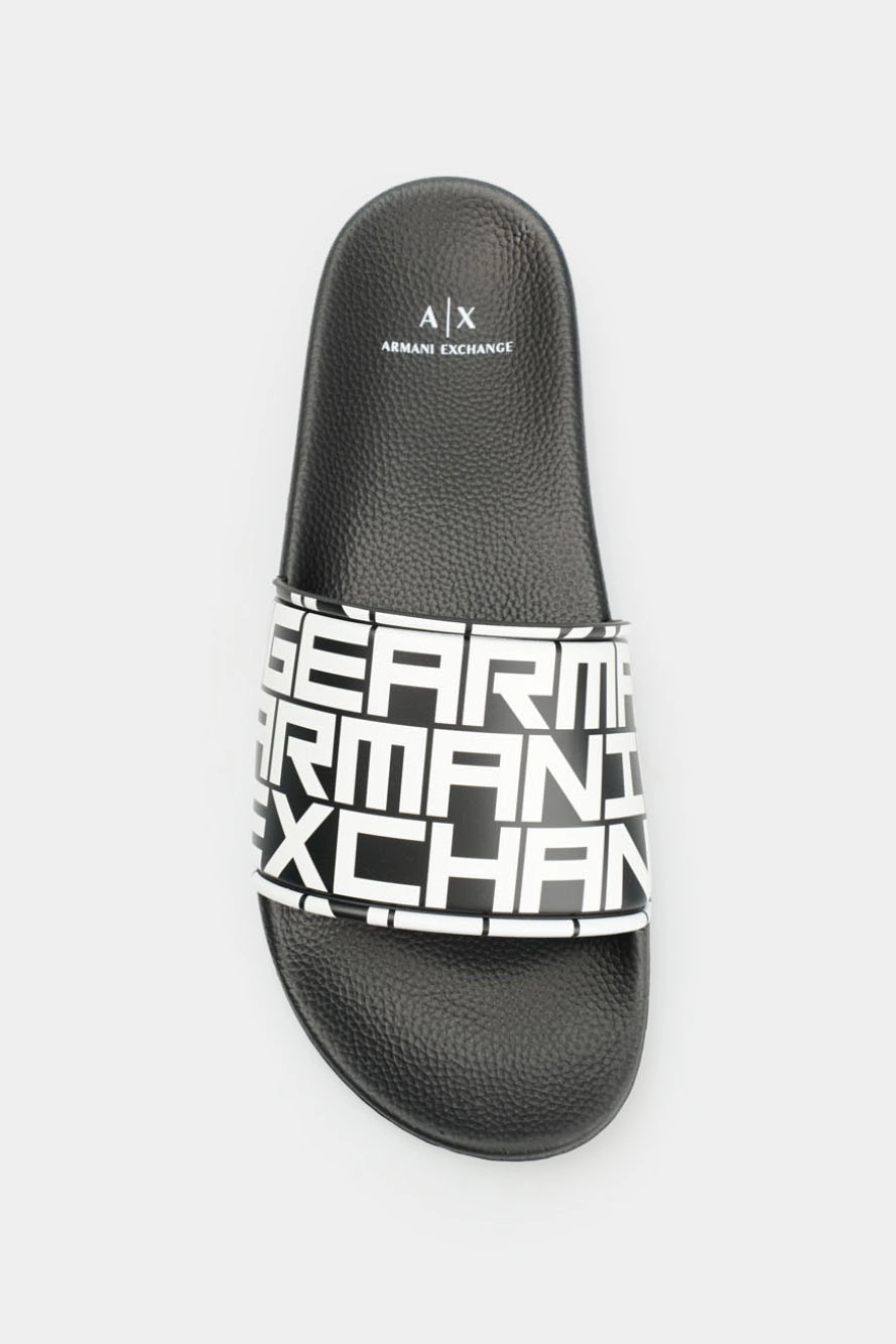 XUP004_XV679_N814 Шлепанцы Armani Exchange Черный