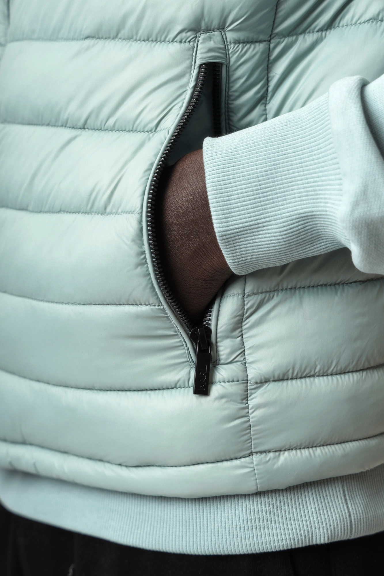 551590_505711 Жилет Karl Lagerfeld Голубой