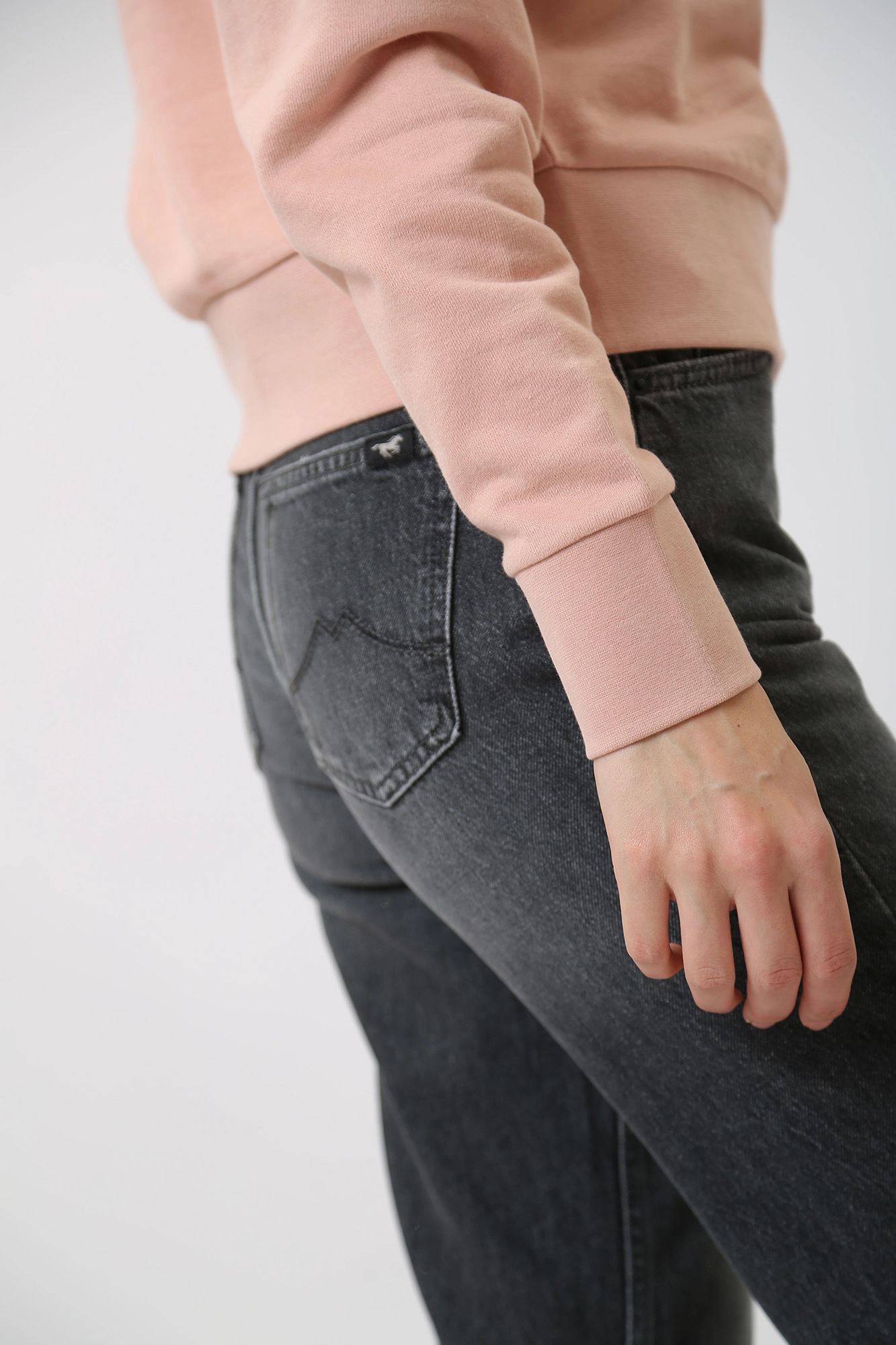 1014475 толстовка mustang