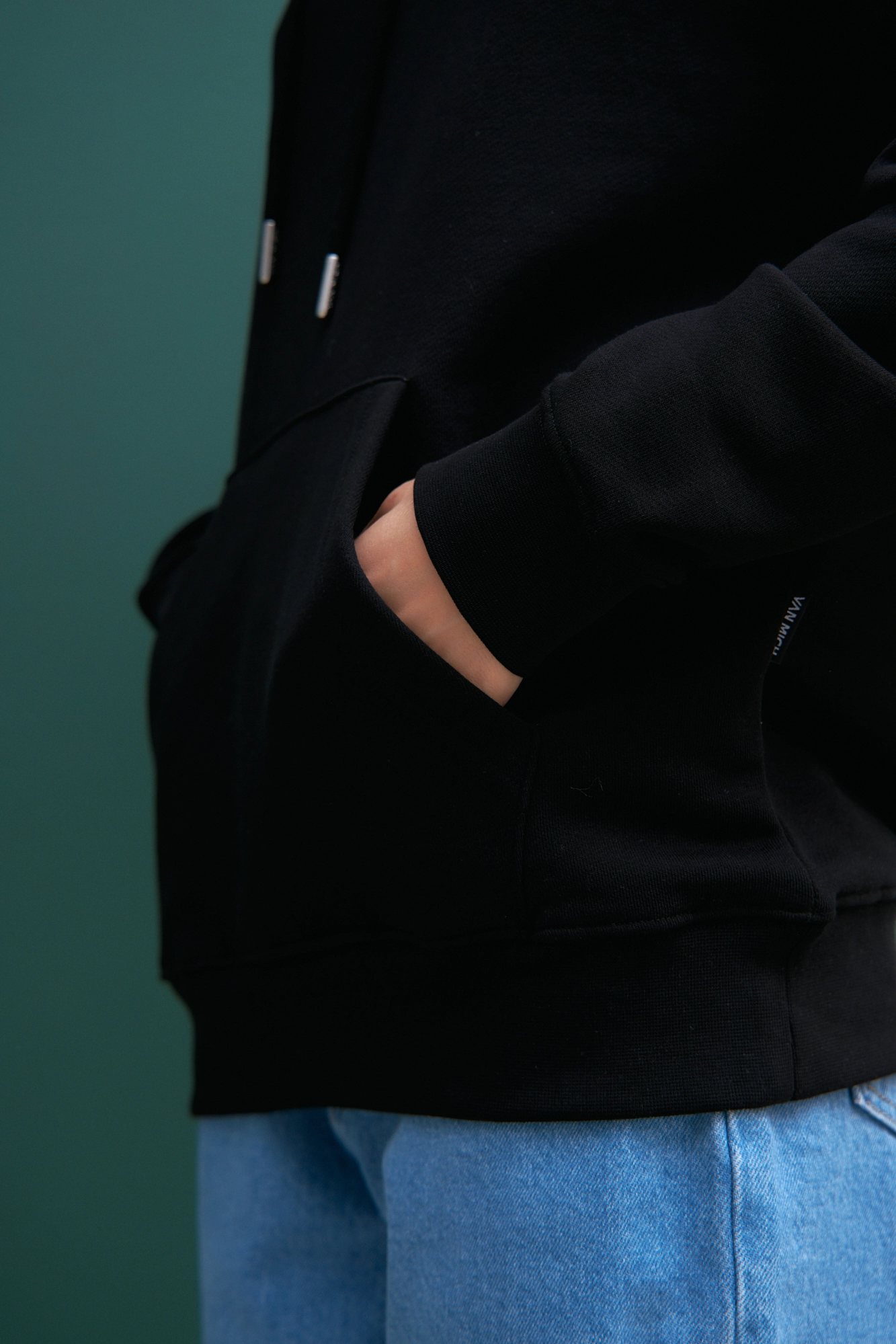 VW-232-20-335 худи van mich 