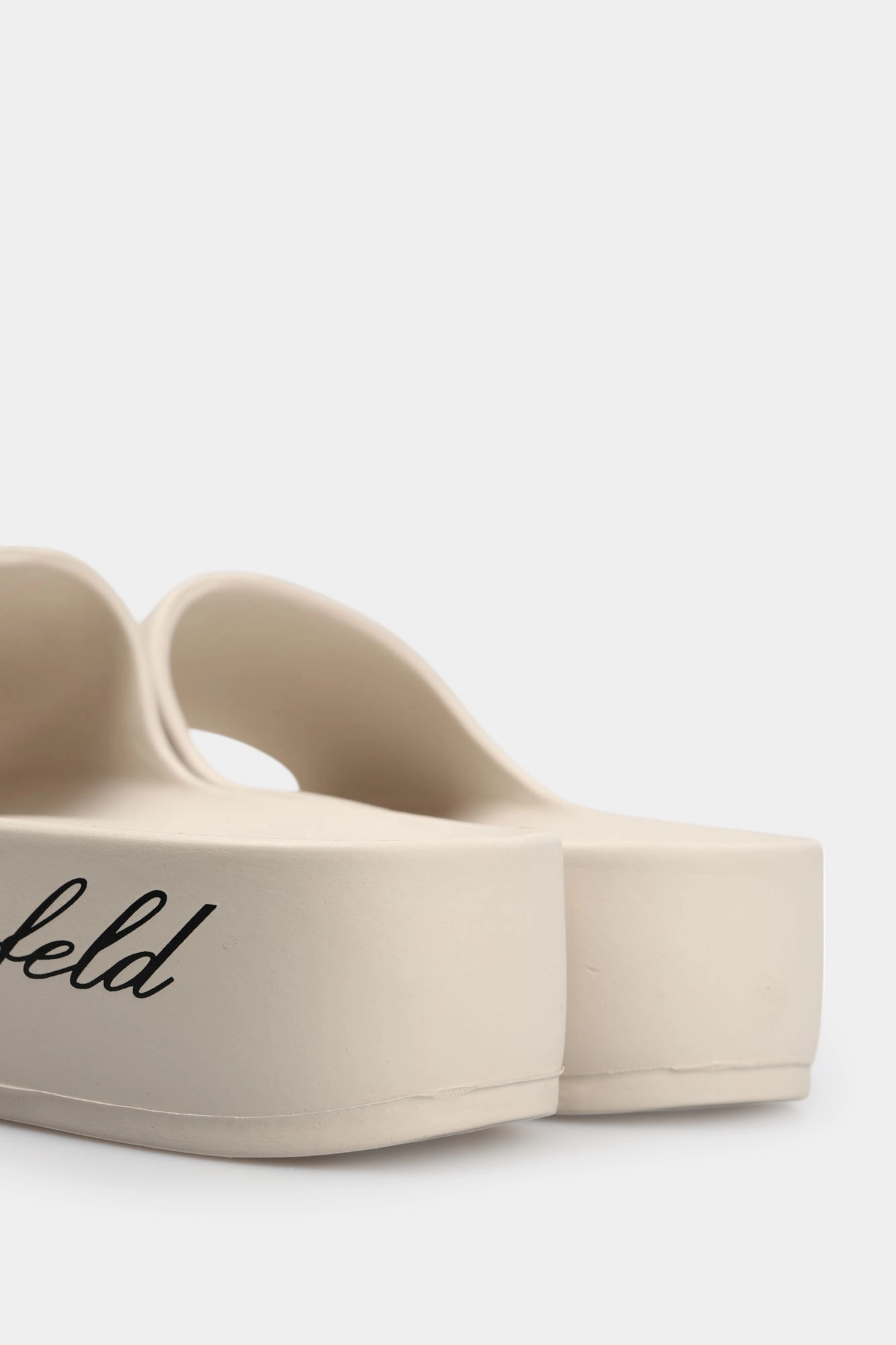 KL86000 Сабо Karl Lagerfeld Бежевый