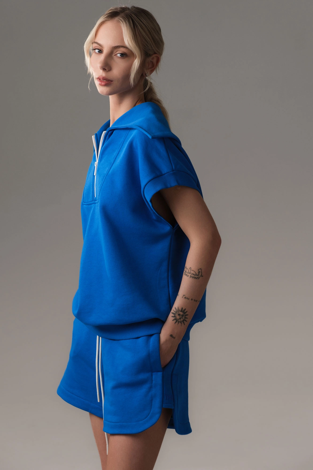 W-251-P-20-0138 шорты спортивные the hills 