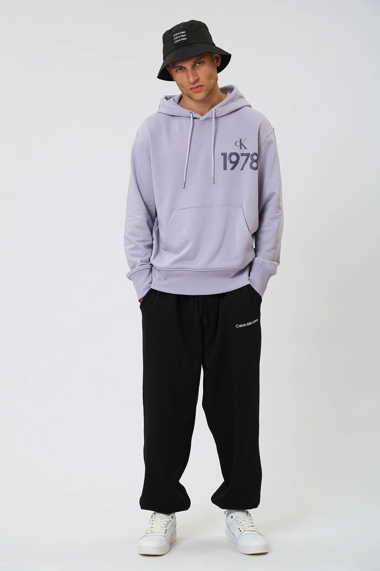 J30J324209 Худи Calvin Klein Jeans Серый