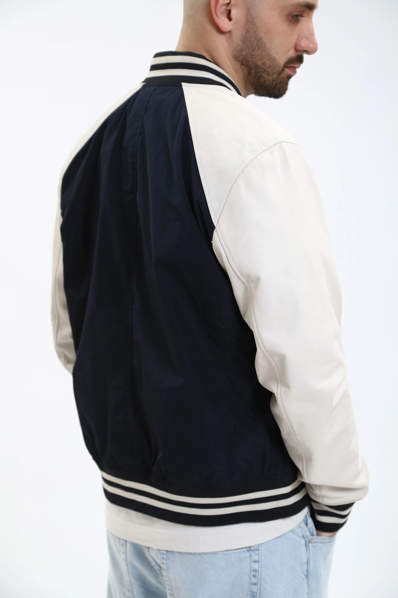 110138_80000523 Куртка кожаная Strellson Синий