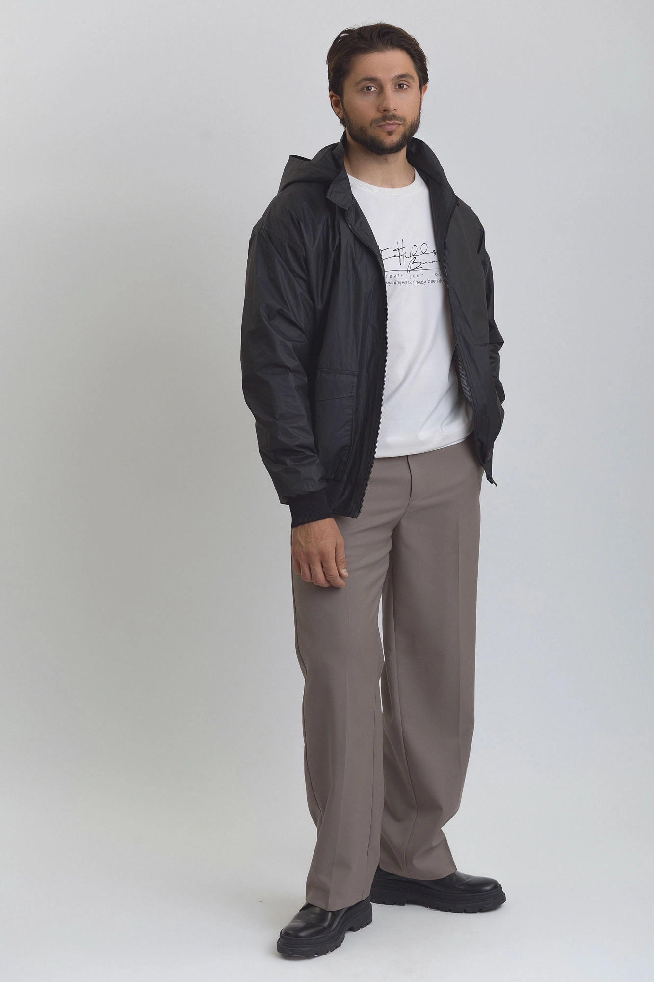 M-261-TH-56-0307 Ветровка The Hills Черный