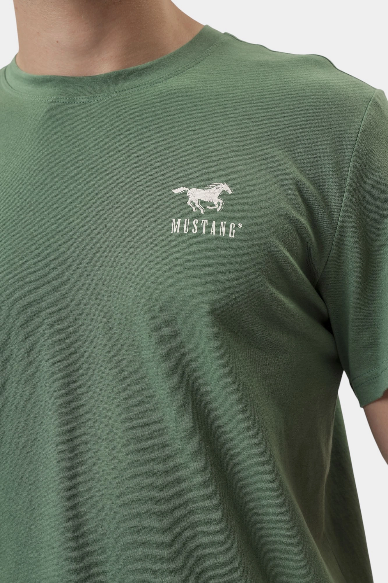 1016265 Футболка Mustang Зеленый