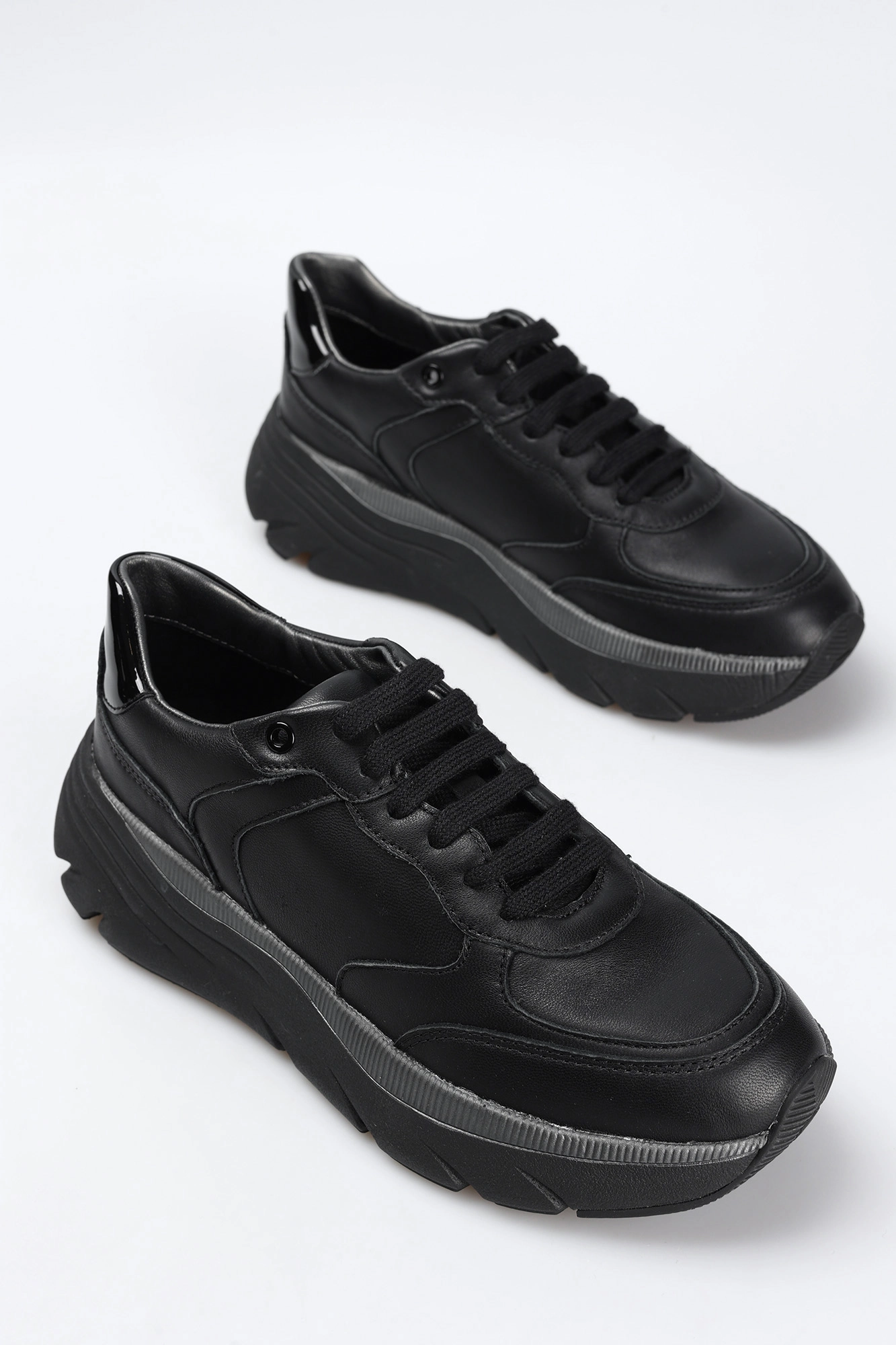Geox black hot sale