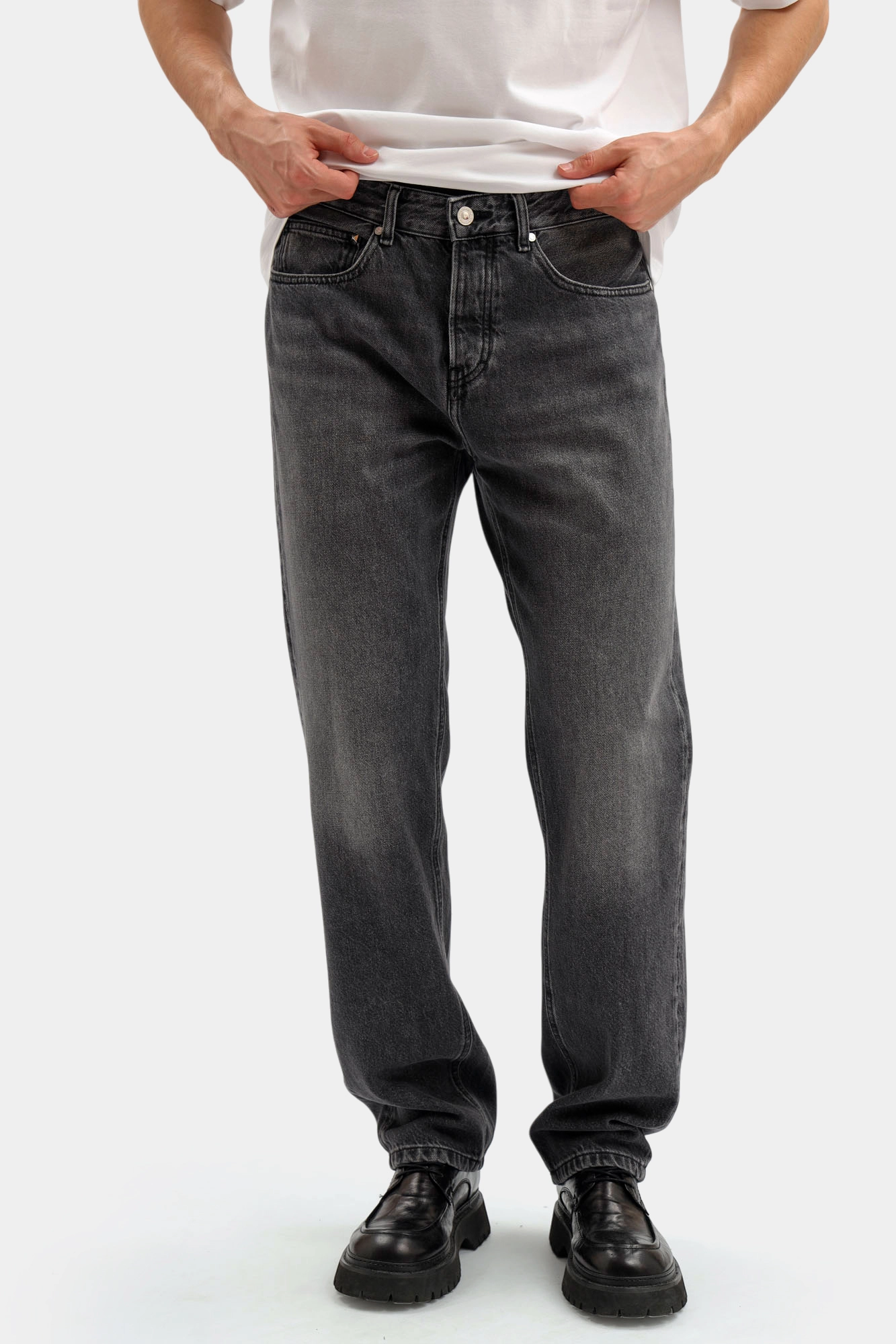 554877_265844 Джинсы Karl Lagerfeld Черный