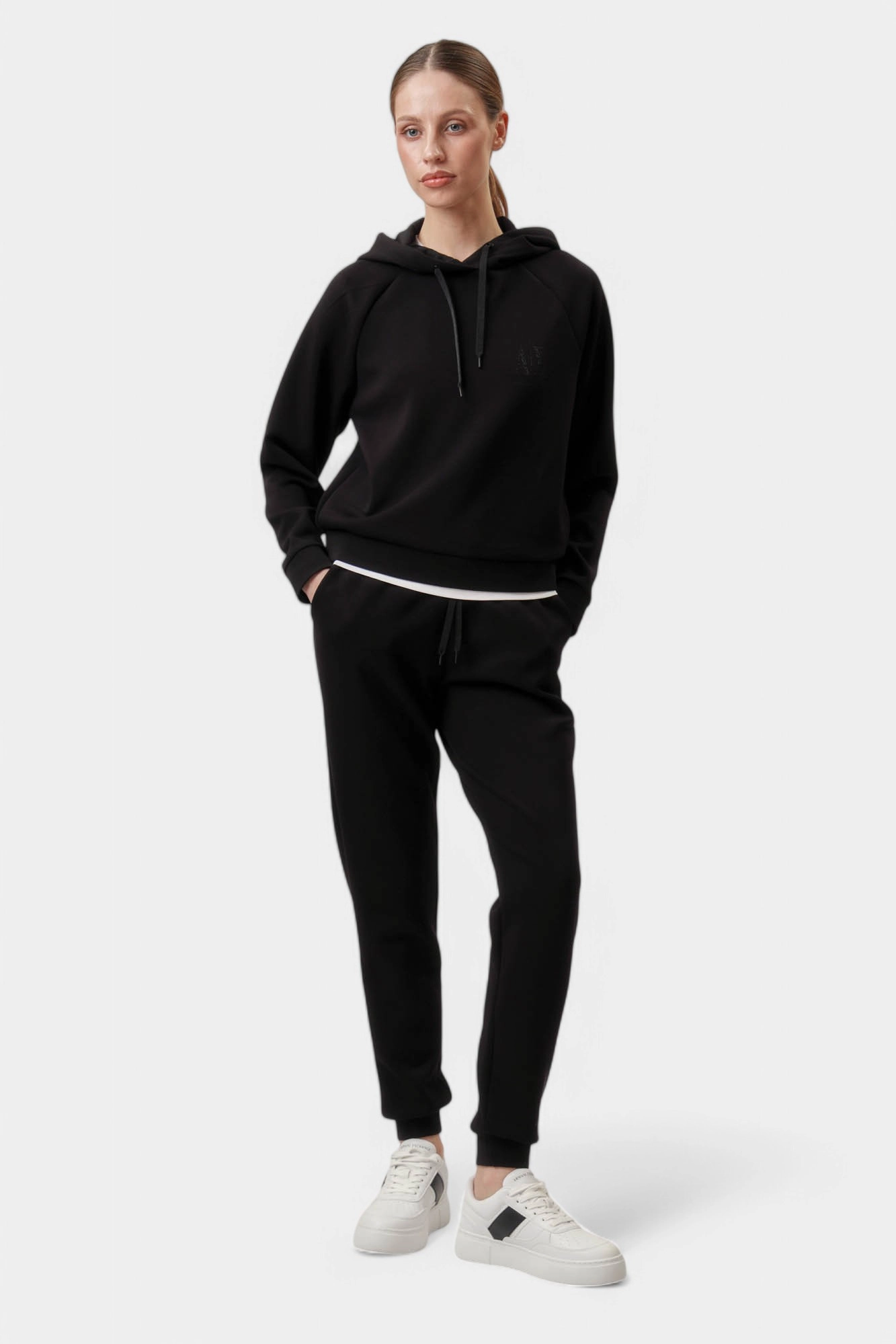 XW000827_AF13397 худи armani exchange 