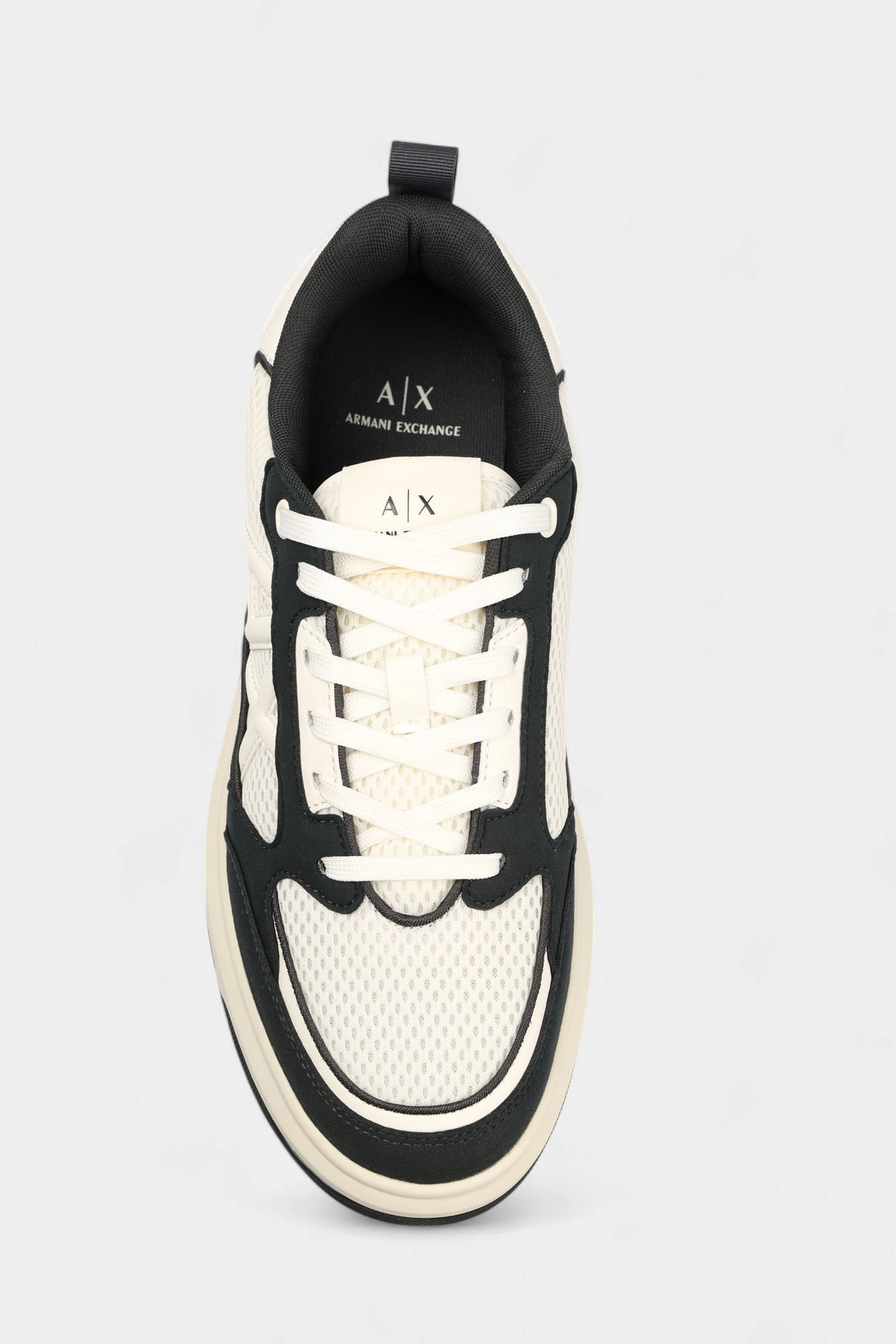 XUX242_XV912_U389 Кеды Armani Exchange Белый