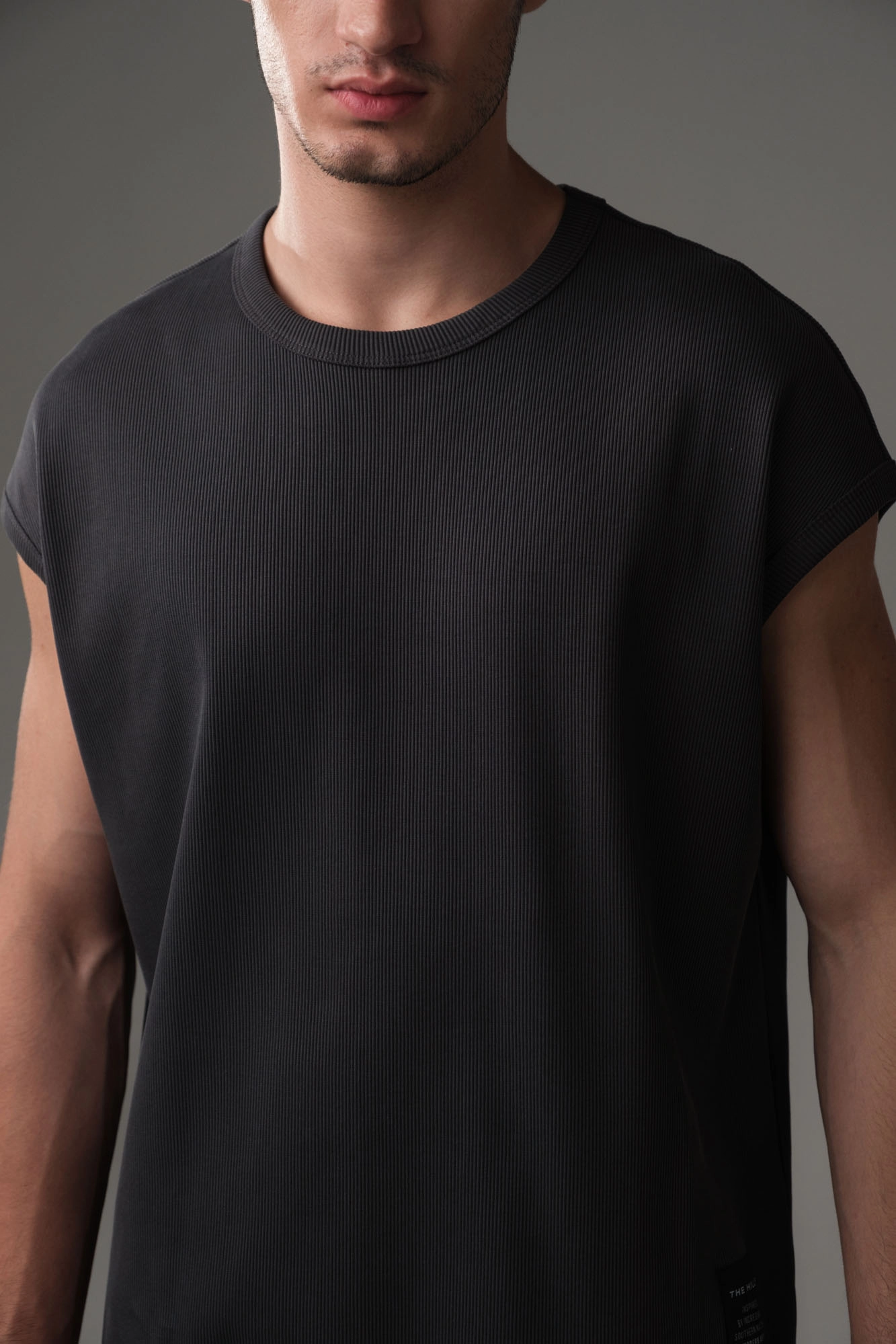 M-251-THT-22-0158 Футболка The Hills Серый