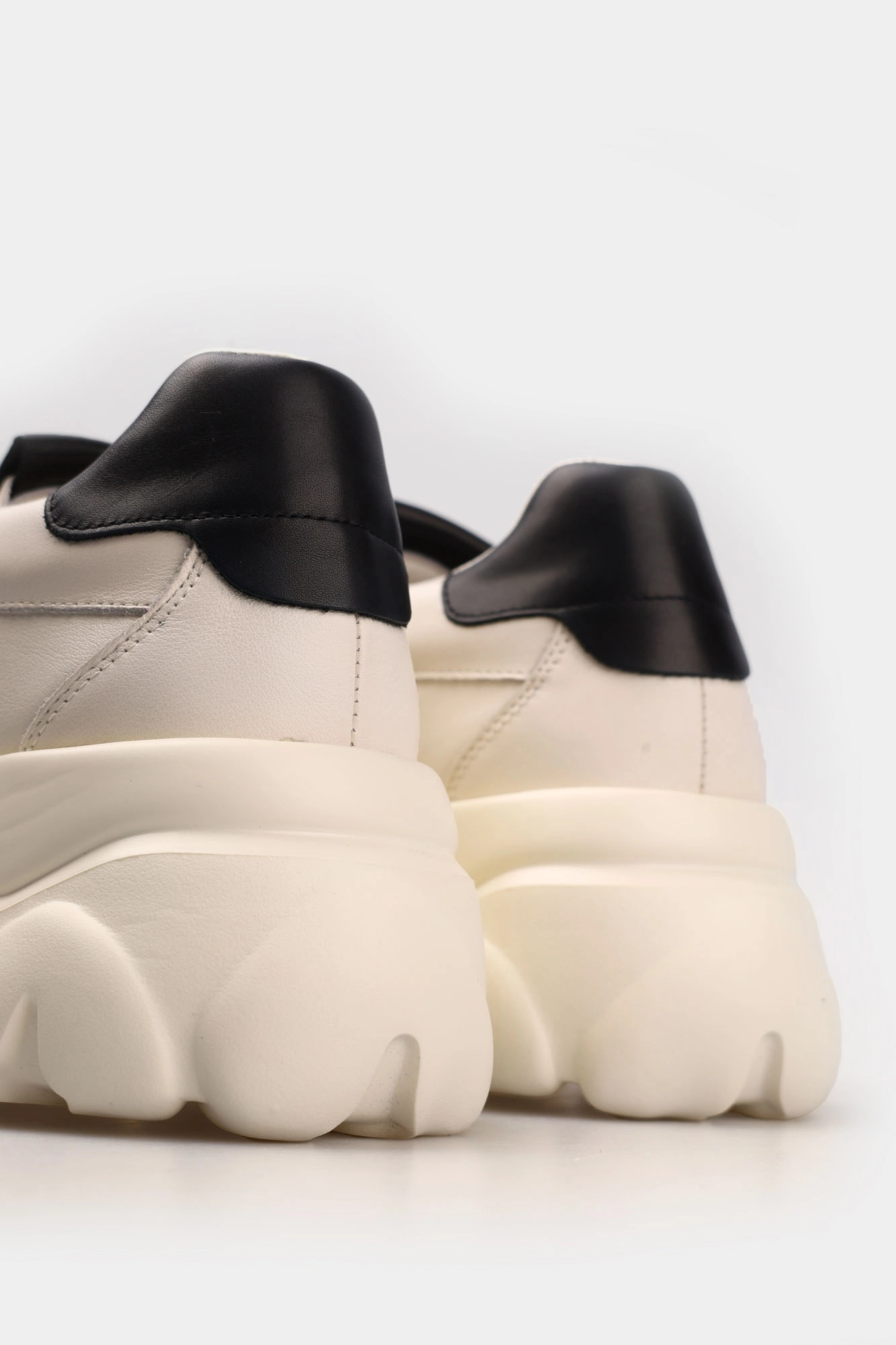 4225-311-91 Кроссовки Marc Cony Белый