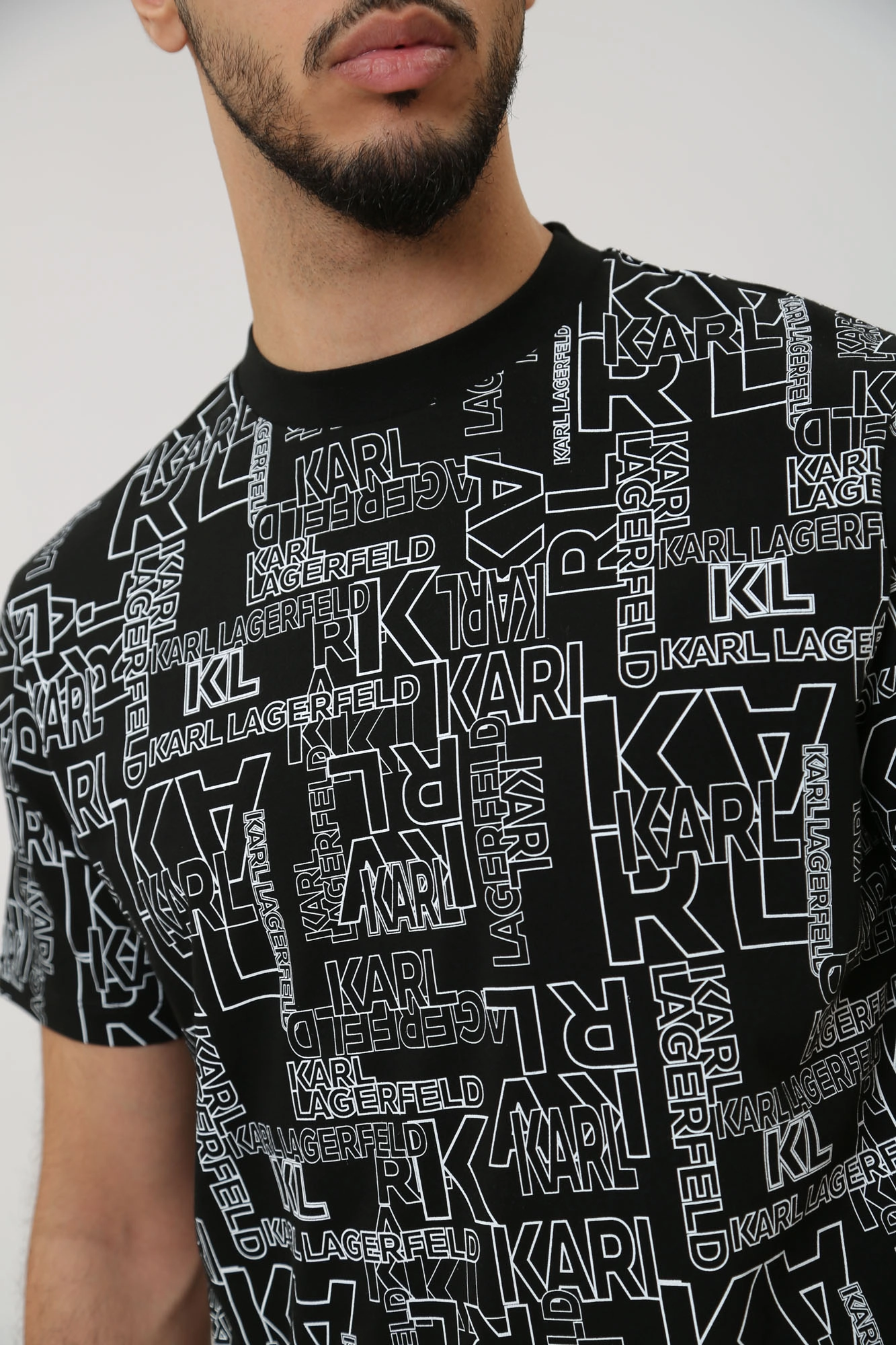 541224_755060 Футболка Karl Lagerfeld Черный