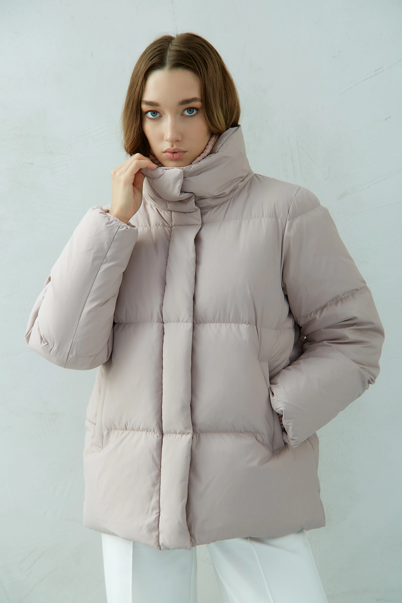 W-232-B-0022701 пуховик the hills 