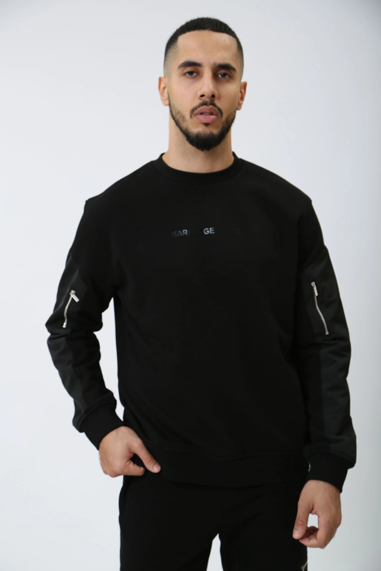 542900_705012 Свитшот Karl Lagerfeld Черный