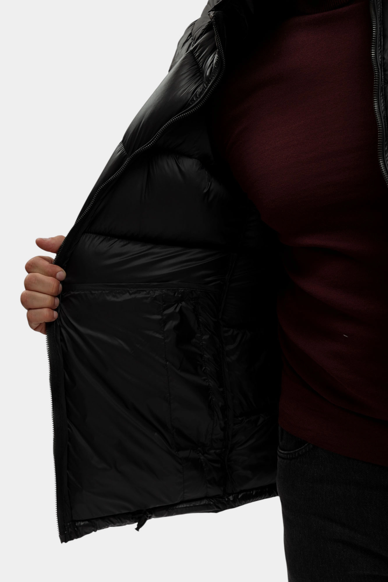 554590_505022 Куртка пуховая Karl Lagerfeld Черный