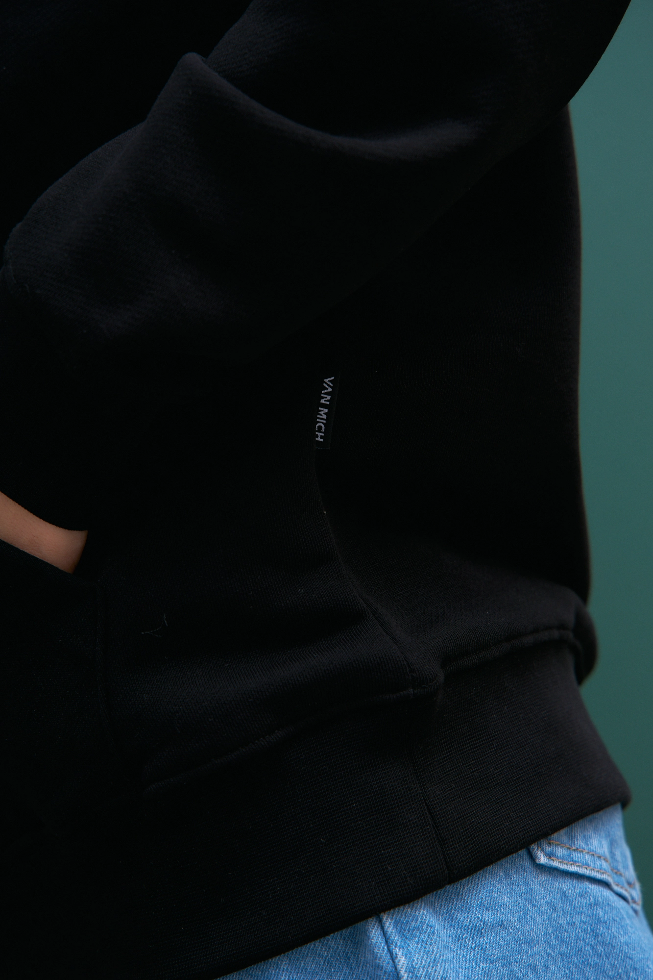 VW-232-20-335 худи van mich 