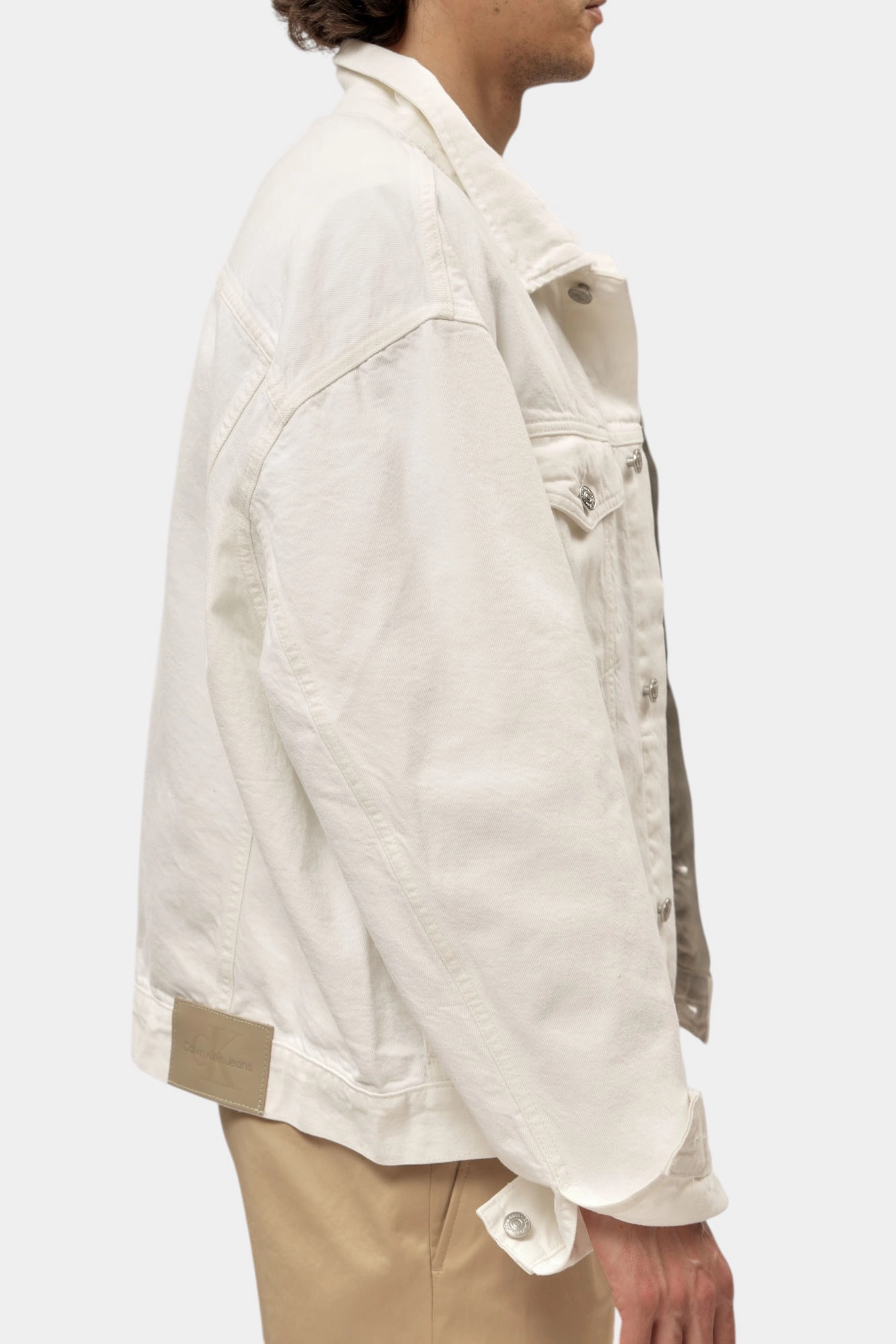 J30J327586 Куртка джинсовая Calvin Klein Jeans Молочный