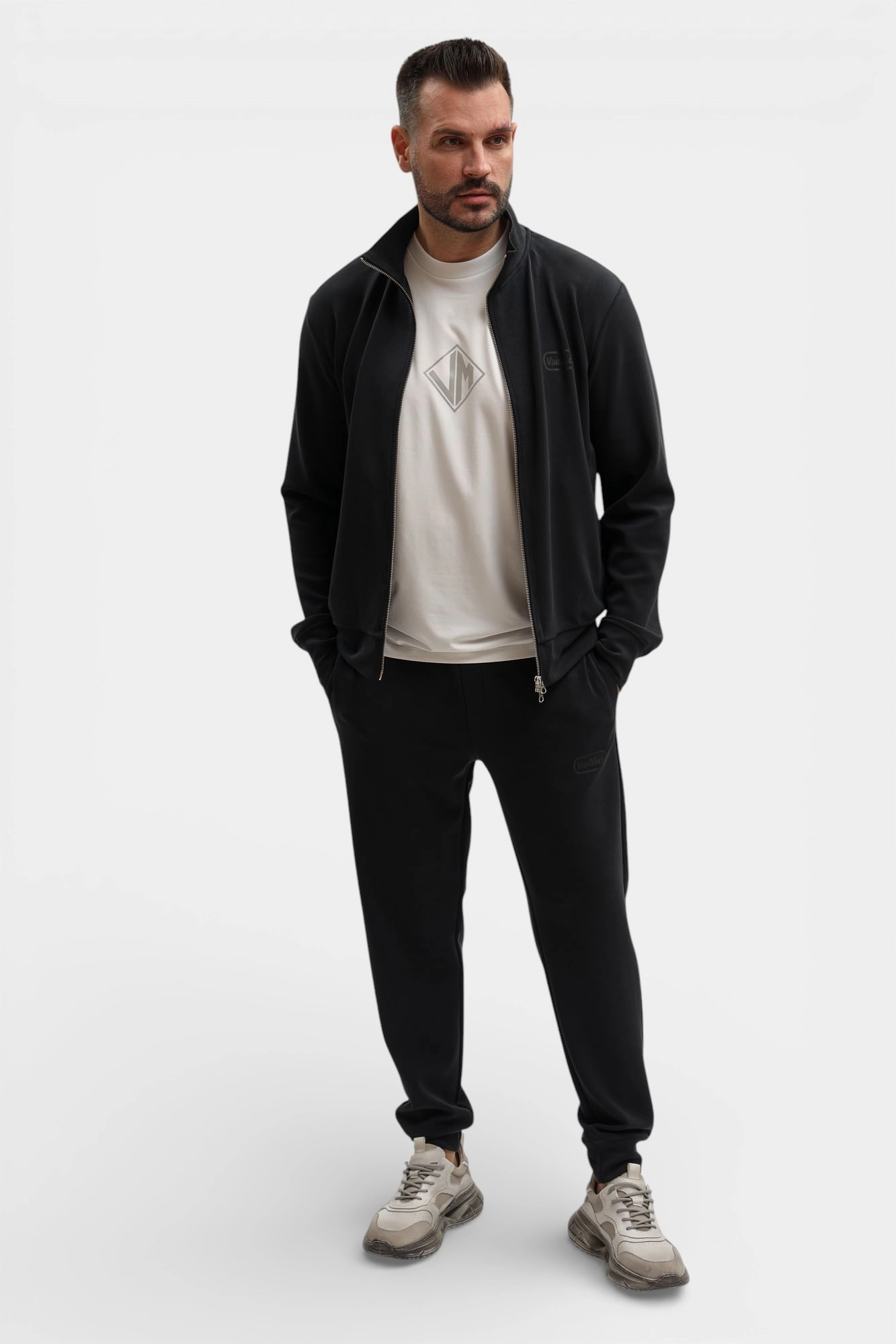 VM-OMA-33-603 Брюки спортивные Van Mich Черный