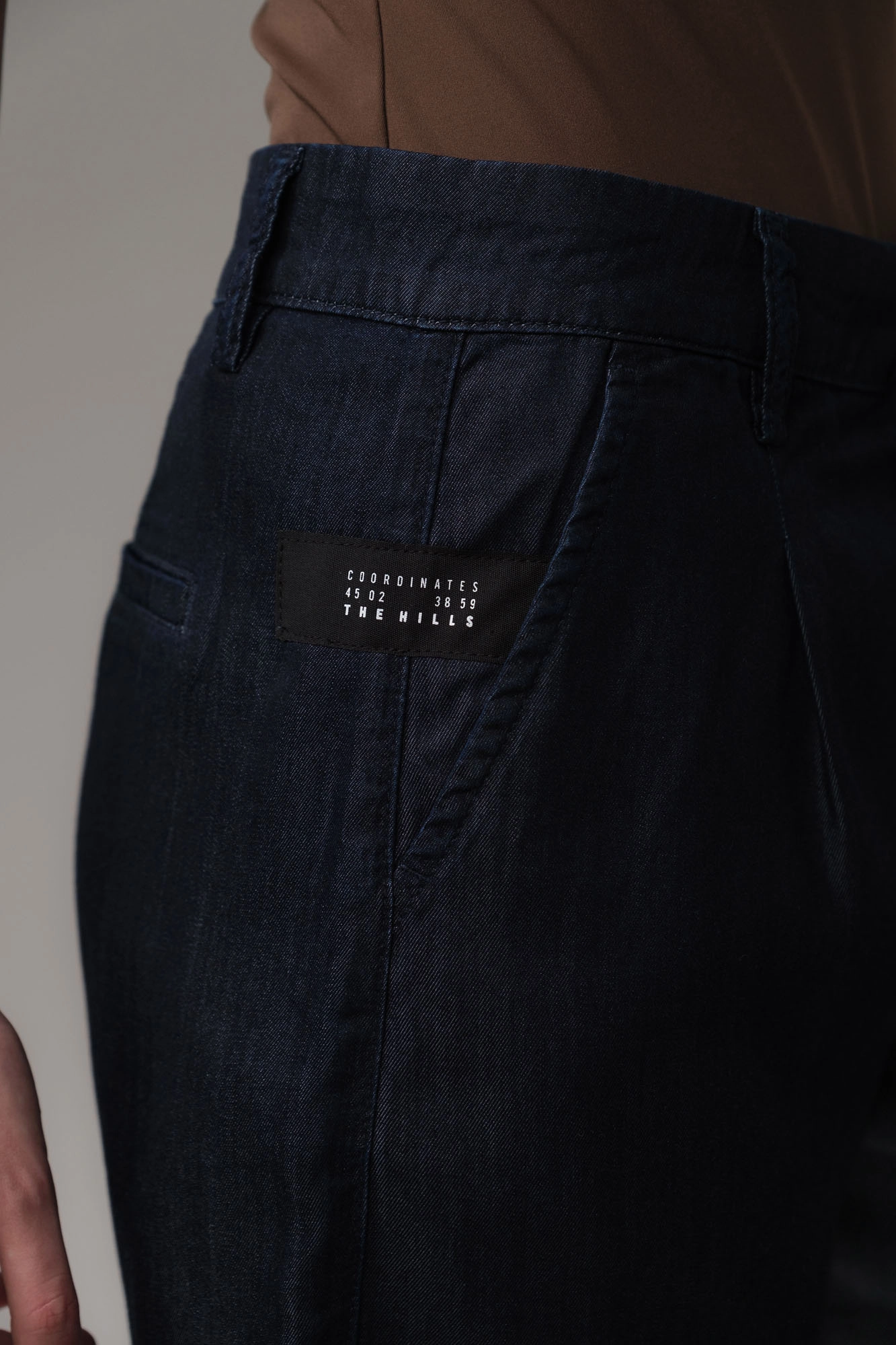 W-251-TK-56-7009 шорты джинсовые the hills 