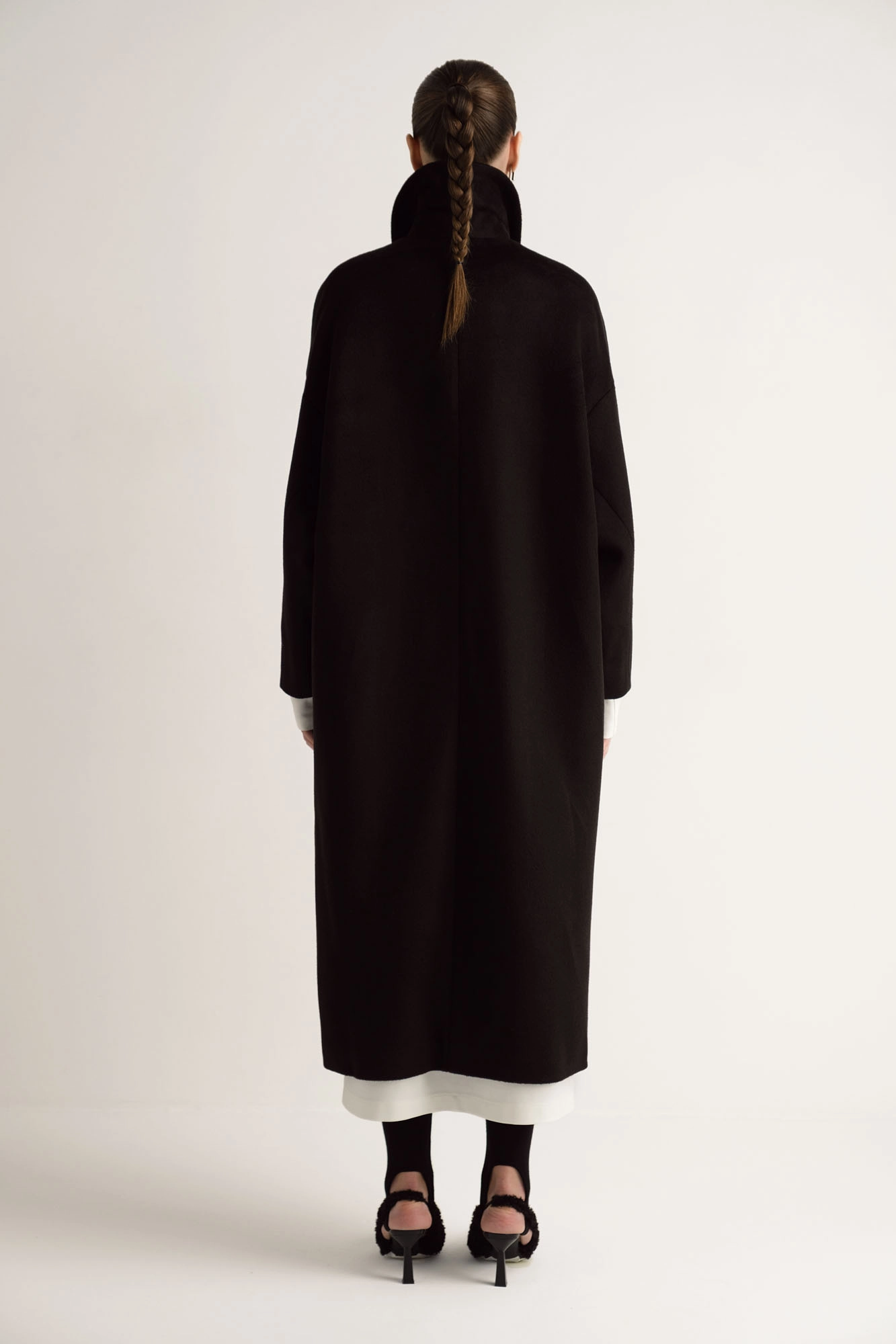 W-242-ZM-1222 пальто the hills 