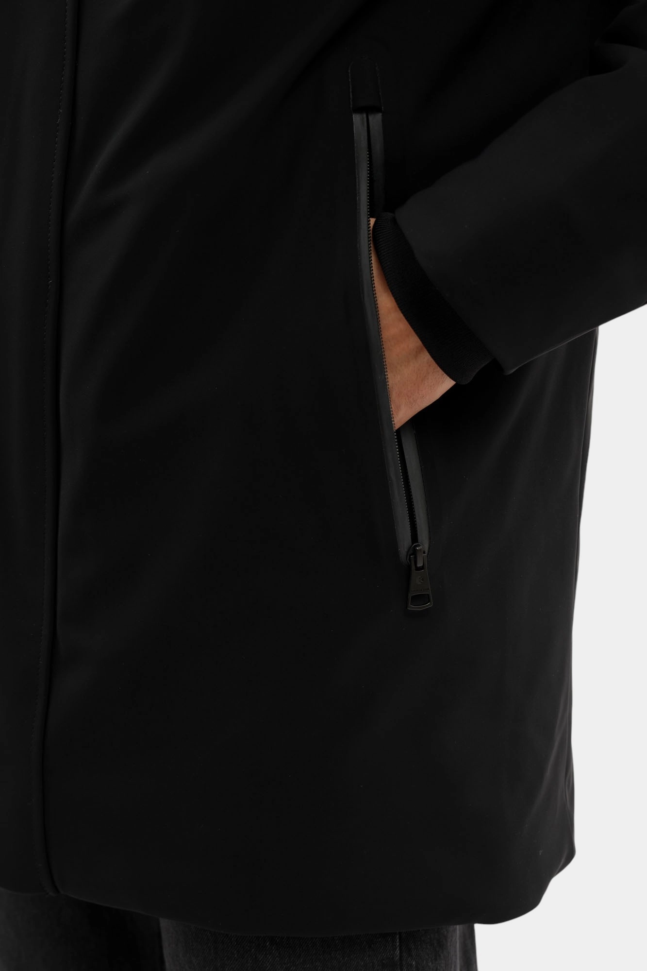 30043681_10018403 Парка Strellson Черный