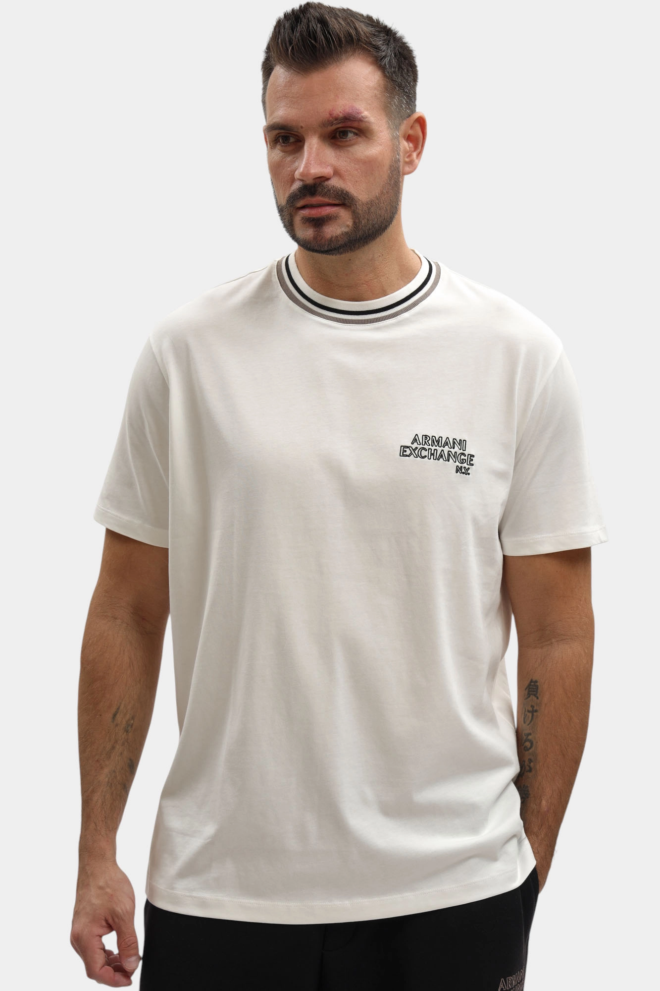 XM001795_AF10361 Футболка Armani Exchange Белый