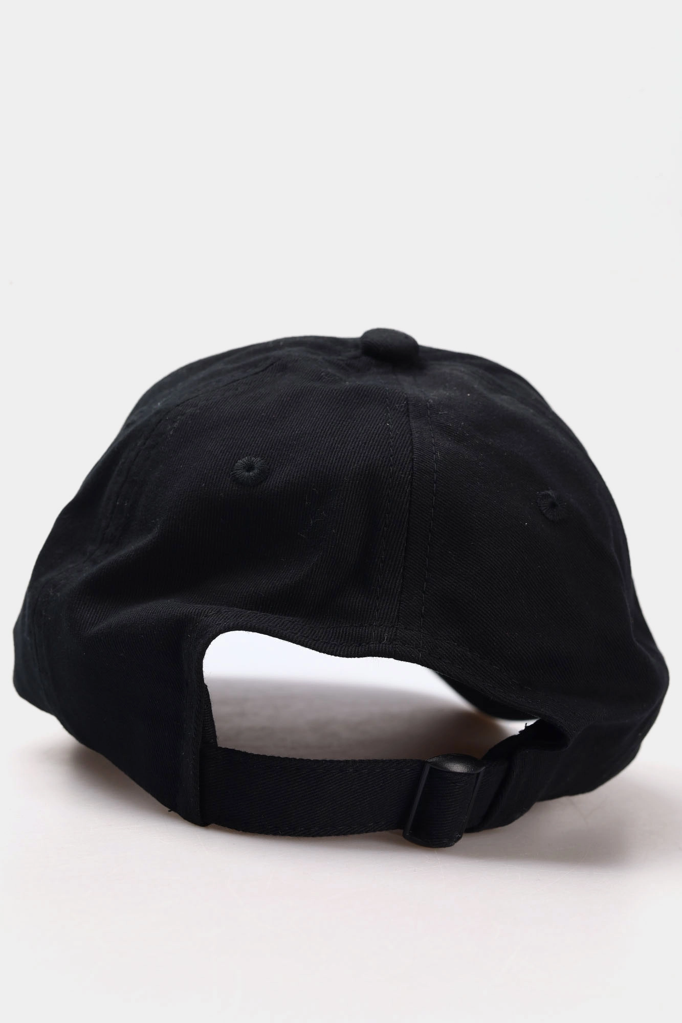 30041136_10017546 Кепка Strellson Черный