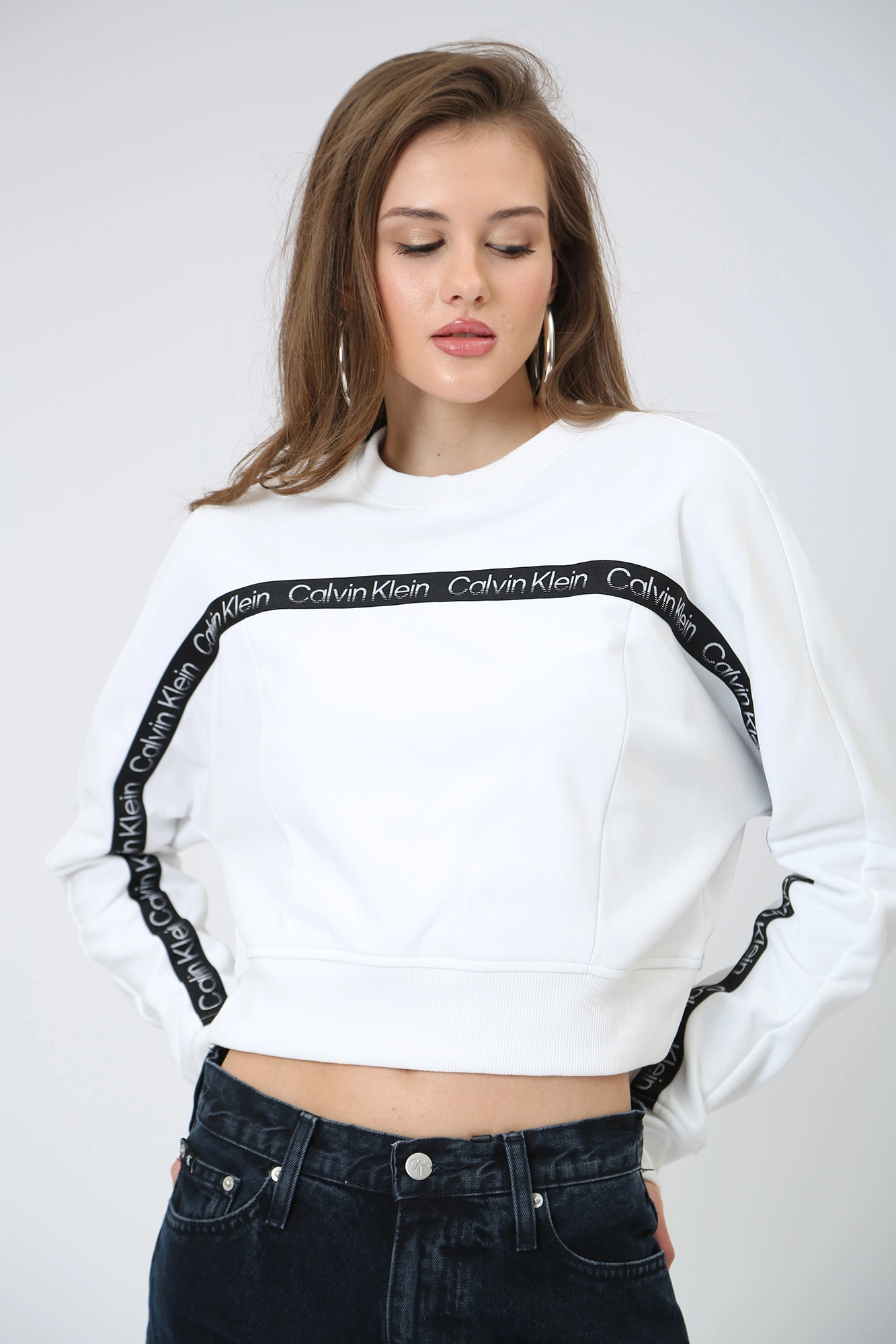 00GWF2W300 свитшот calvin klein 