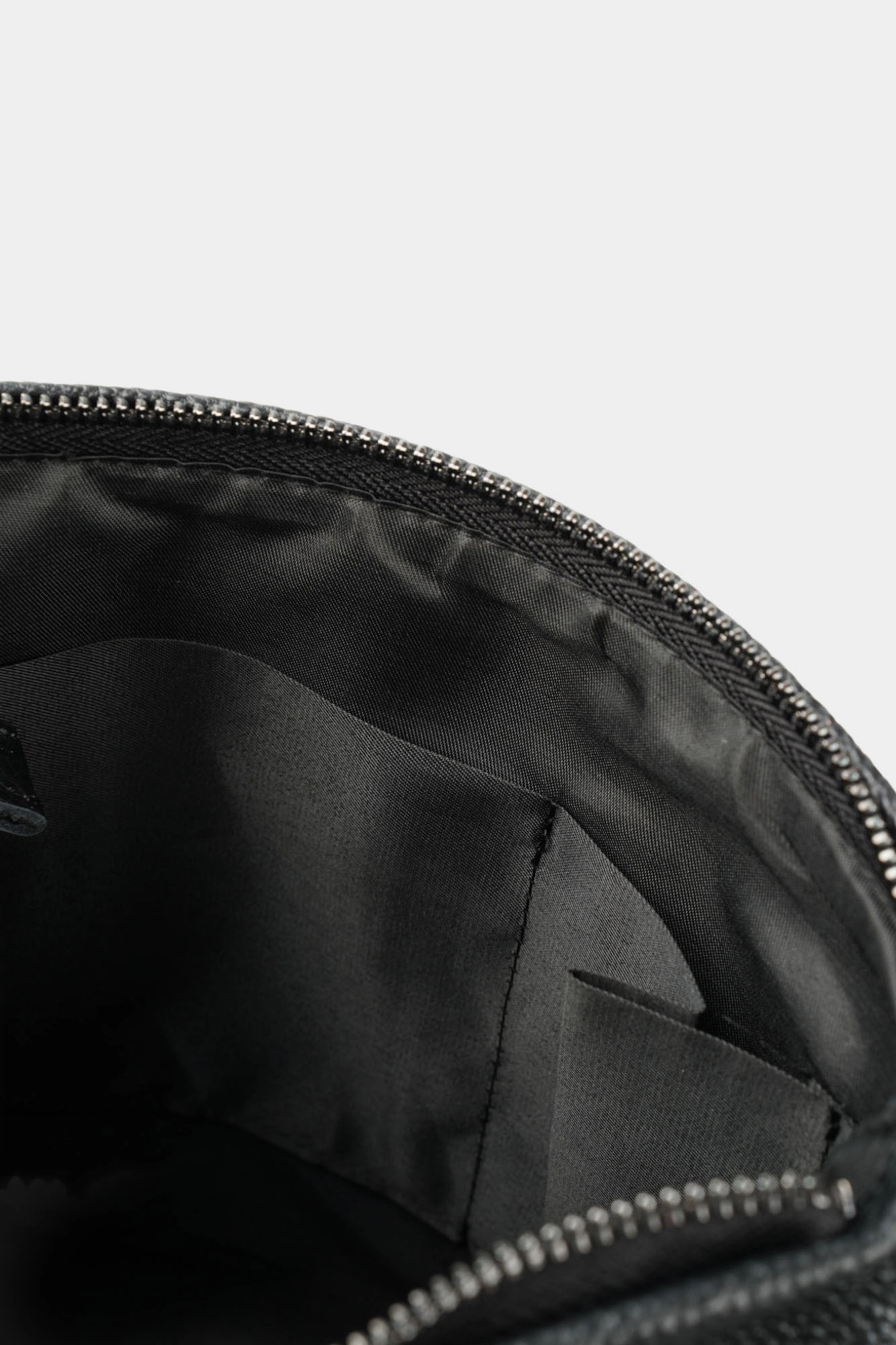 114-617-11-4 Сумка Marc Cony Черный