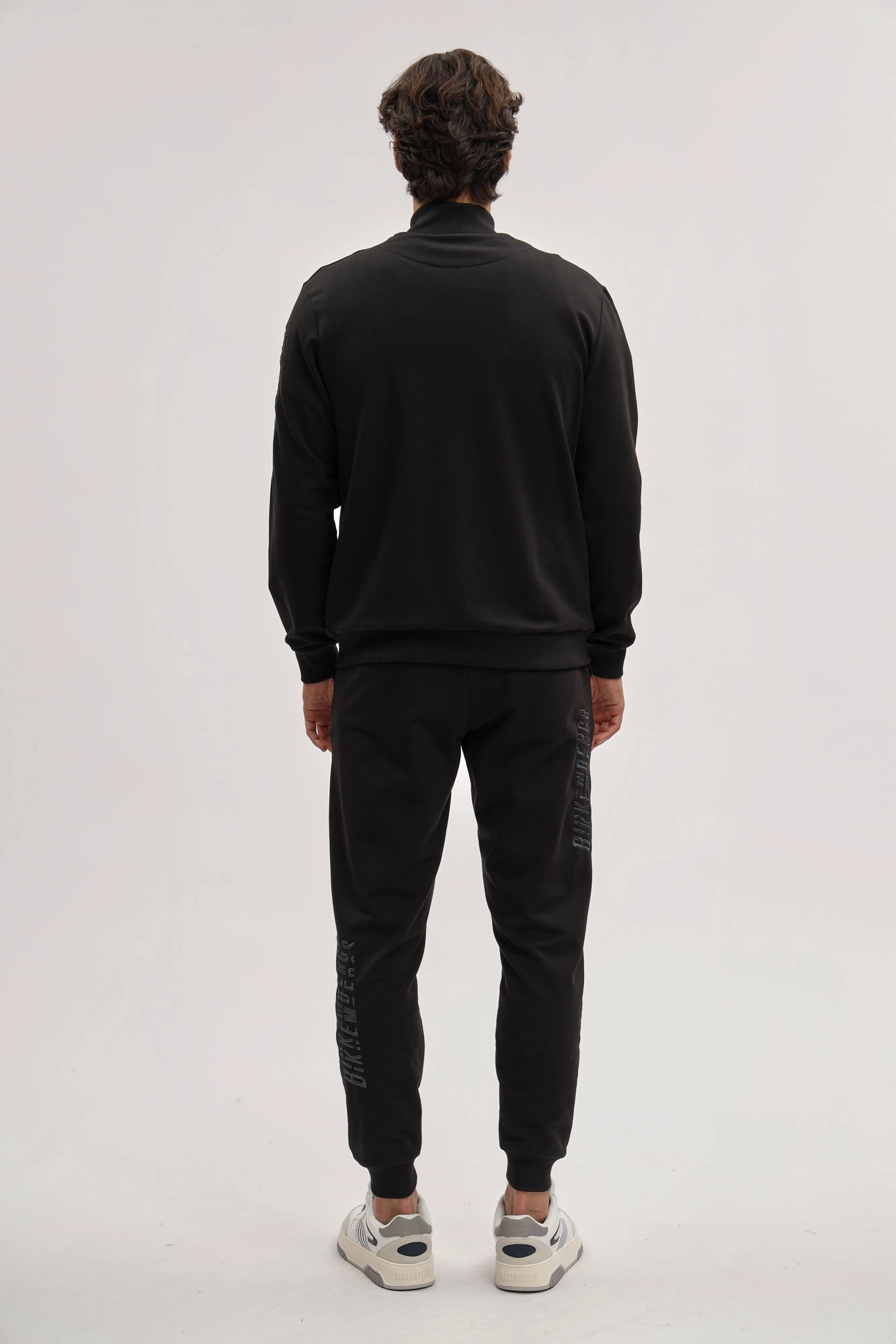 BMF1118 Толстовка Bikkembergs Черный