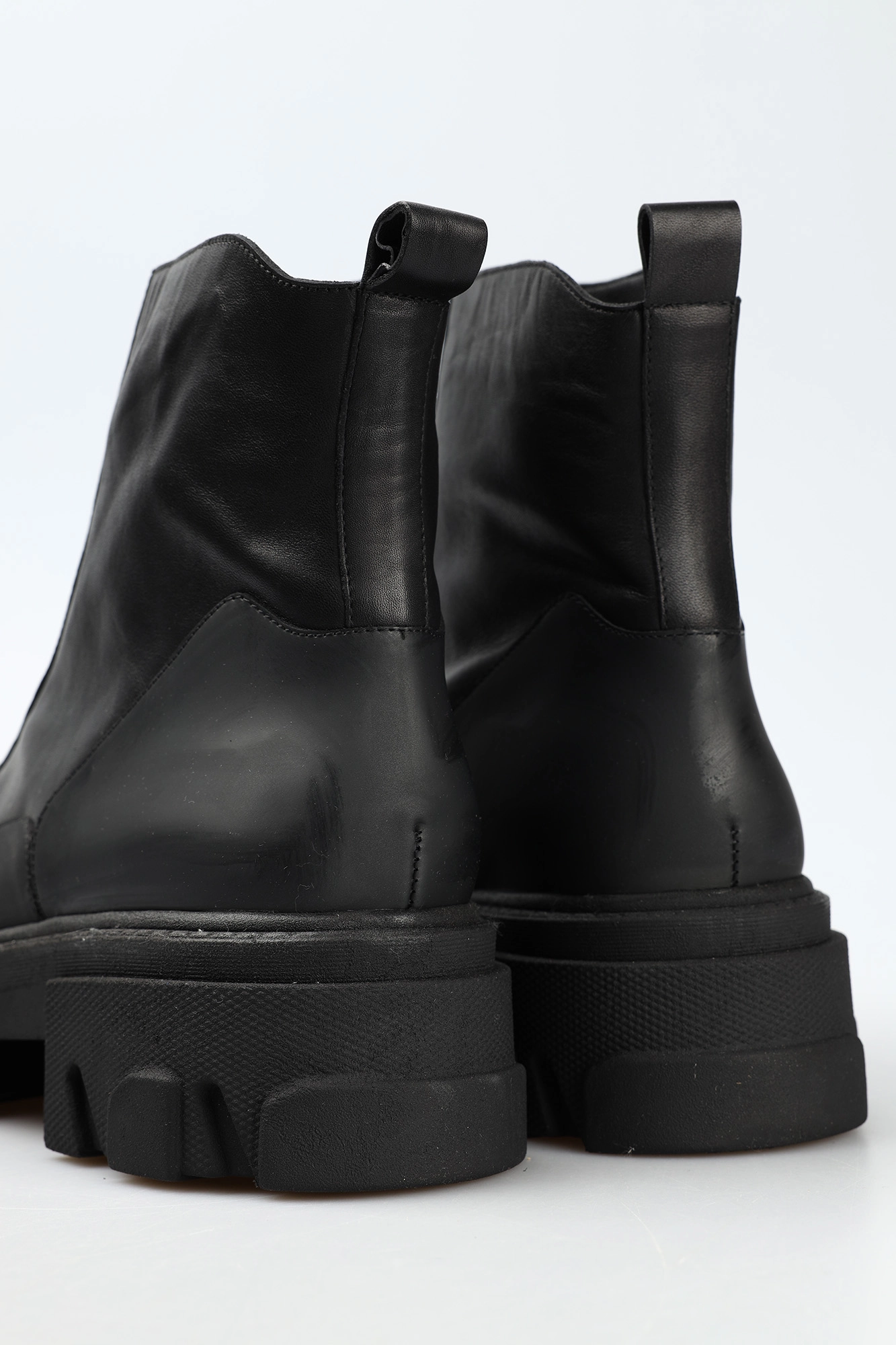 16-69B11 Ботинки Marc Cony Черный