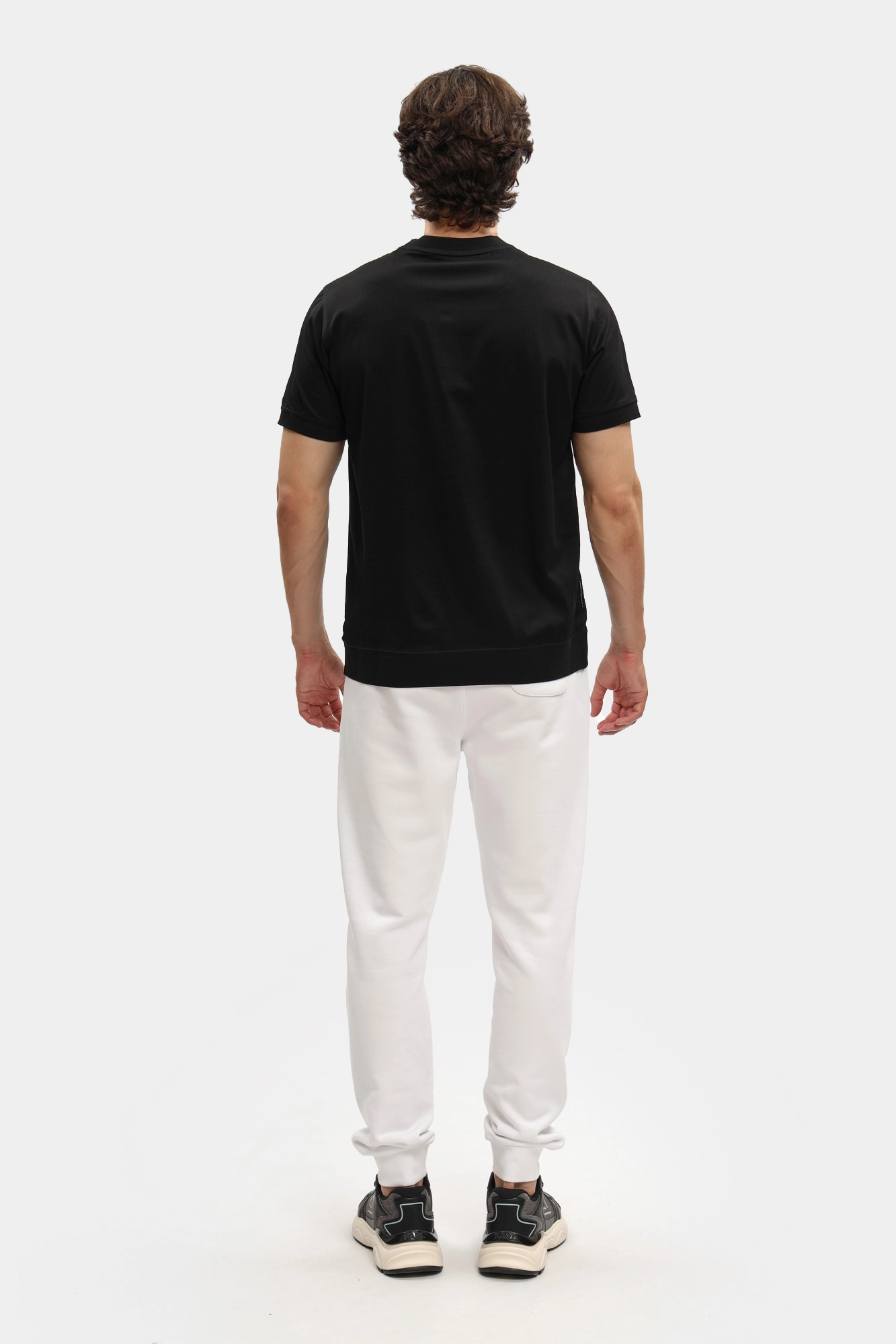 553200_755000 Футболка Karl Lagerfeld Черный