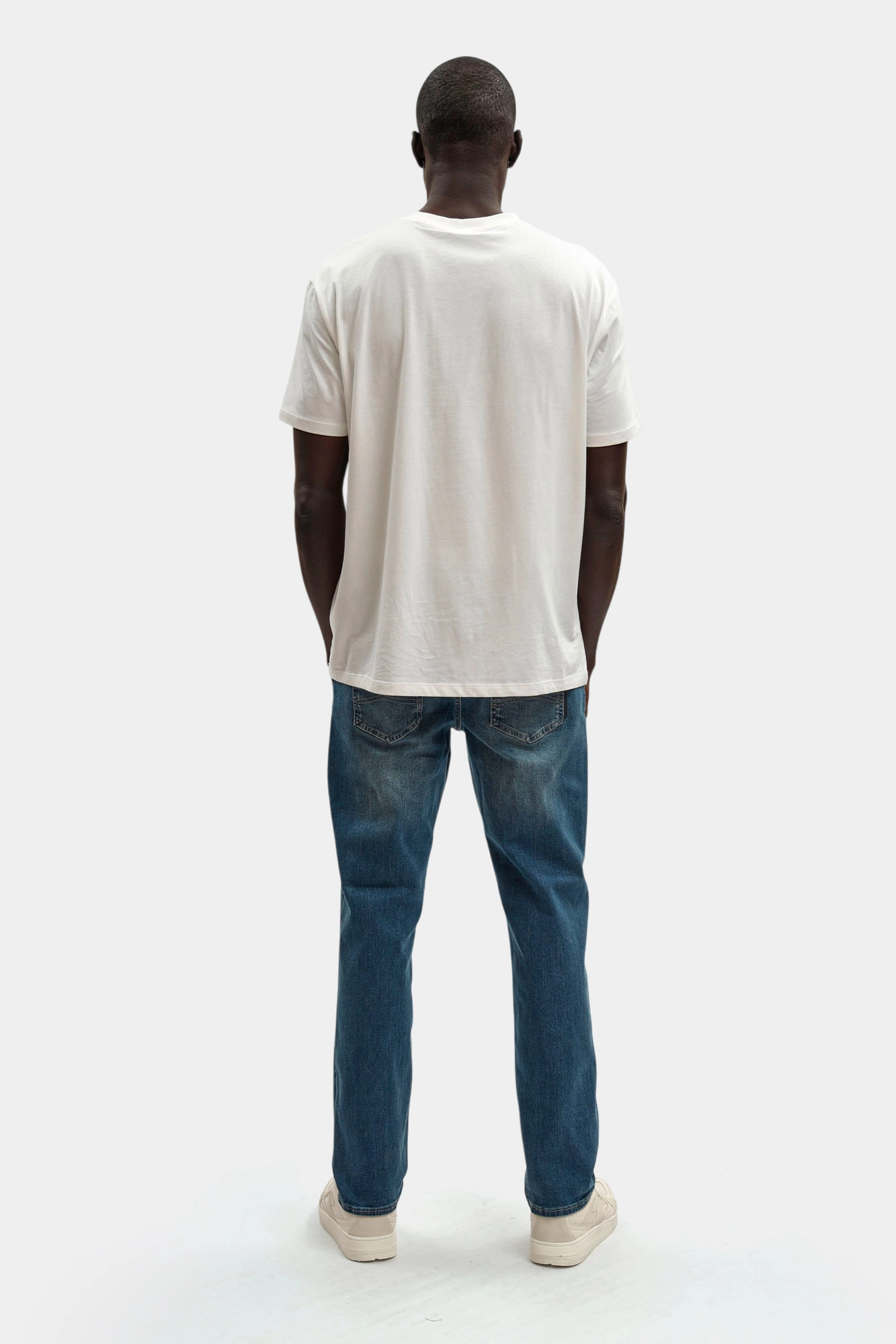 XM000049_AF14266 Джинсы Armani Exchange Синий