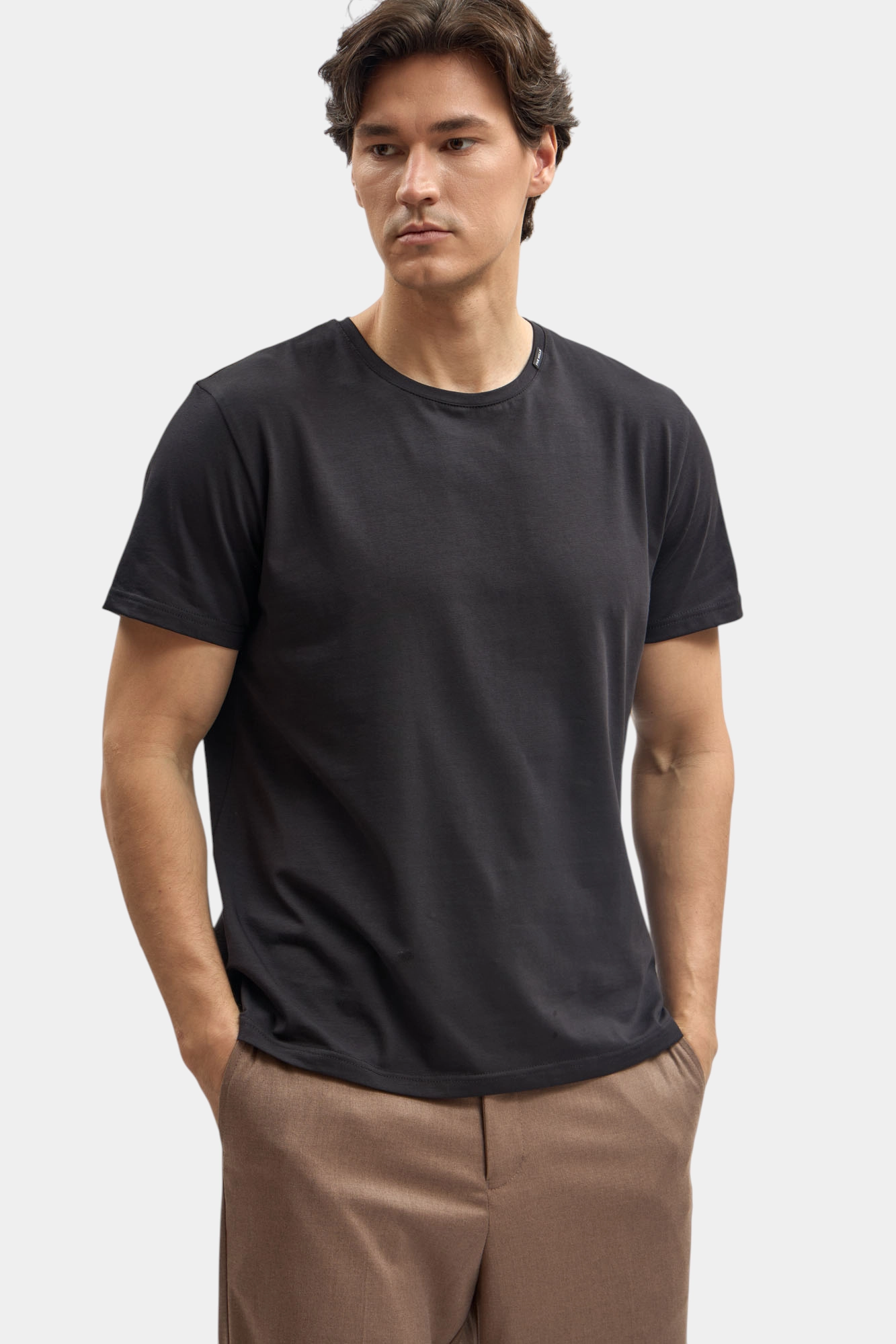 M-261-P-22-1606 Футболка The Hills Черный